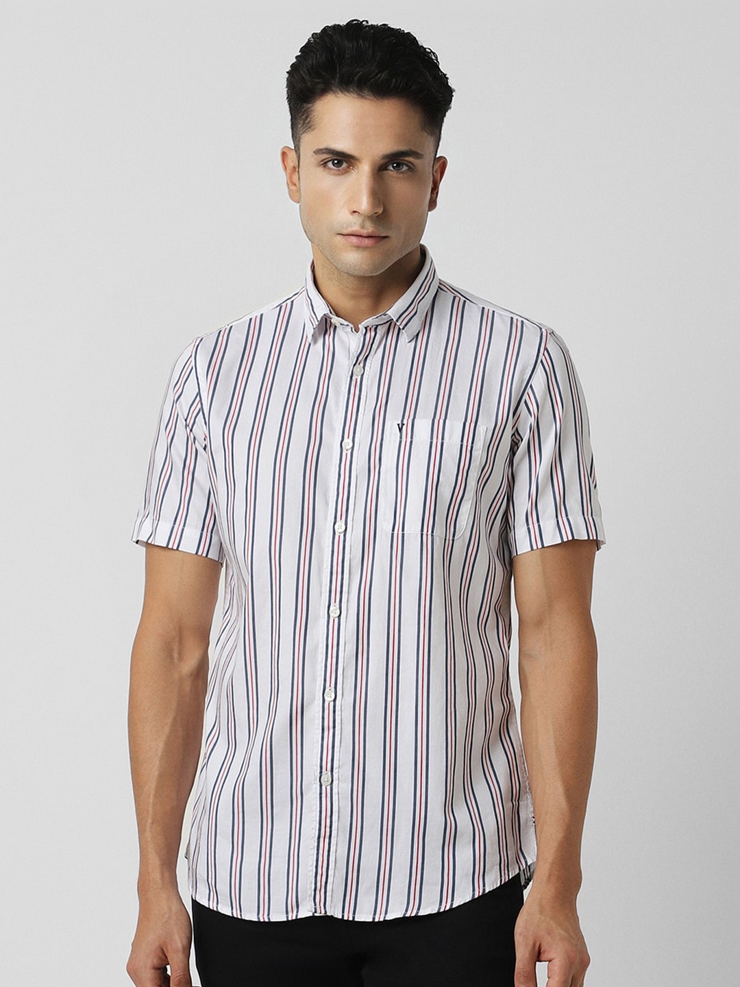 

Van Heusen Sport Slim Fit Striped Pure Cotton Casual Shirt, White