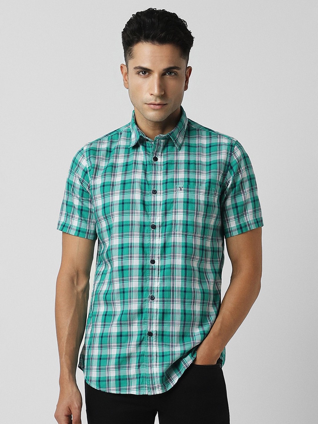 

Van Heusen Sport Slim Fit Tartan Checks Pure Cotton Casual Shirt, Green