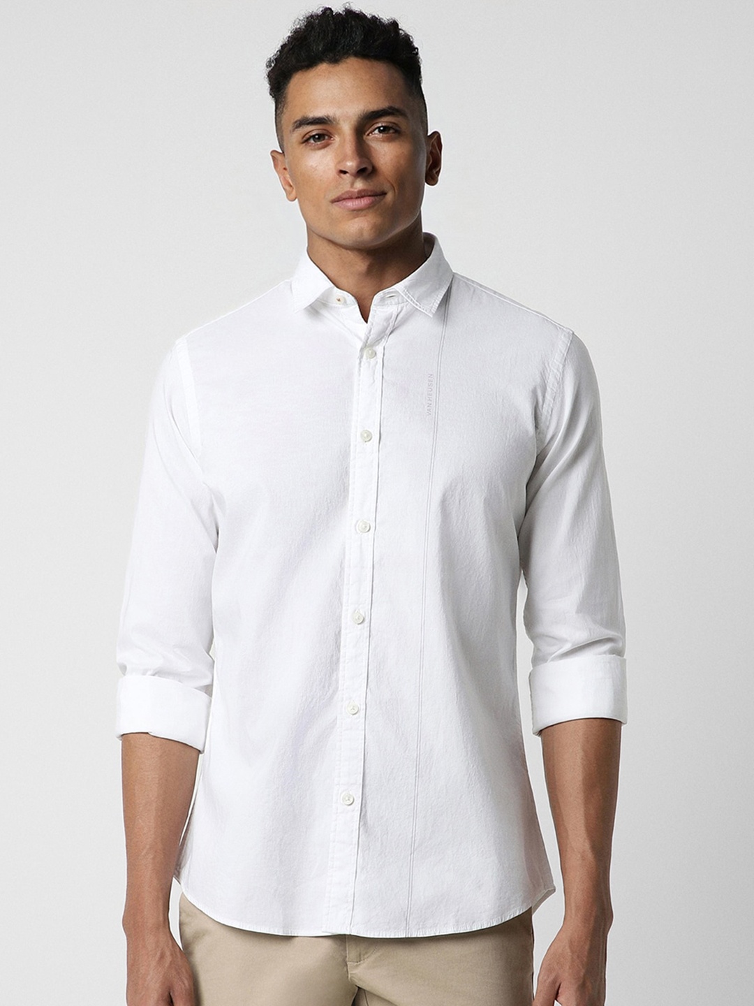 

Van Heusen Sport Slim Fit Spread Collar Pure Cotton Casual Shirt, White