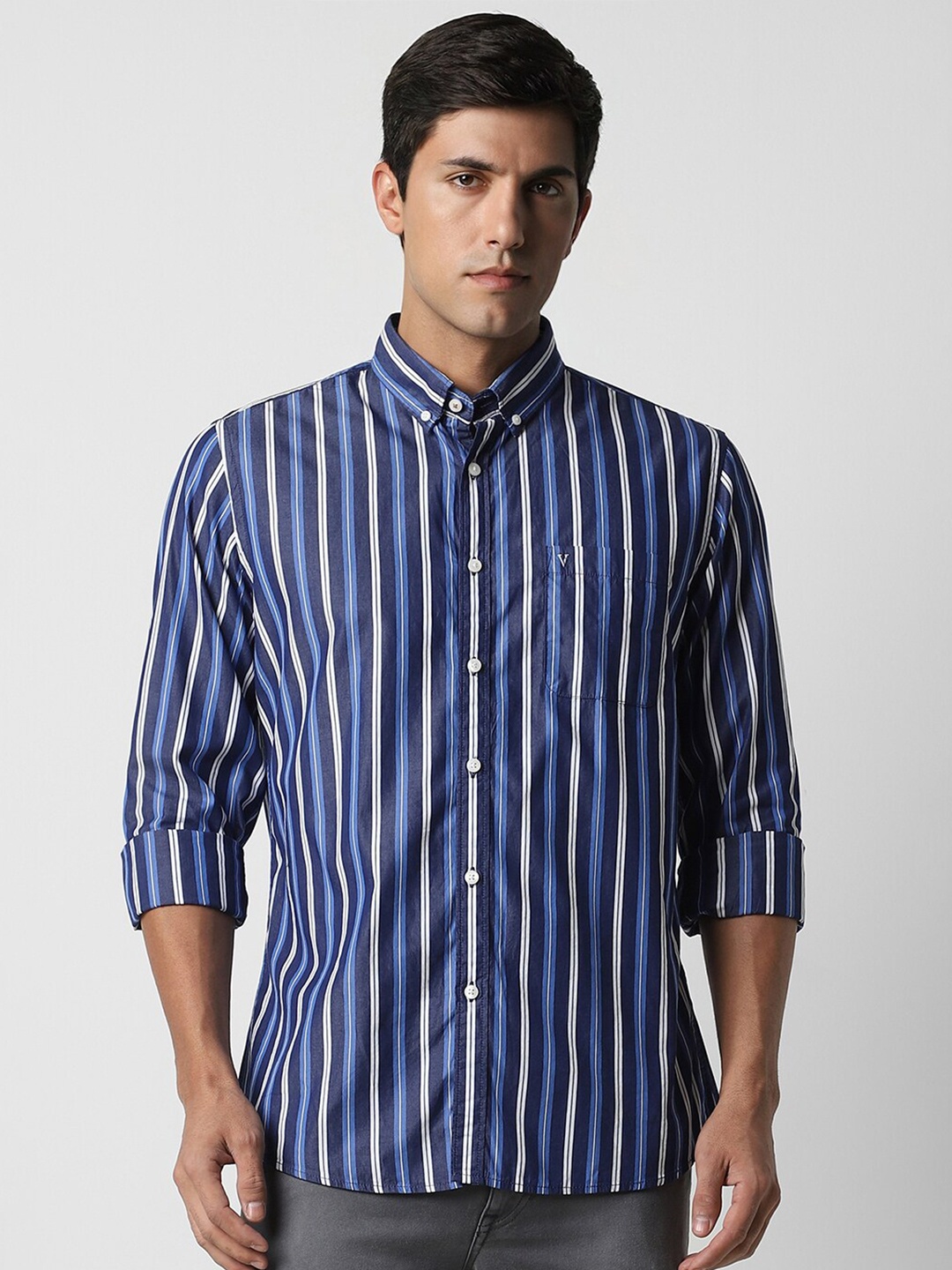 

Van Heusen Sport Slim Fit Striped Pure Cotton Casual Shirt, Blue