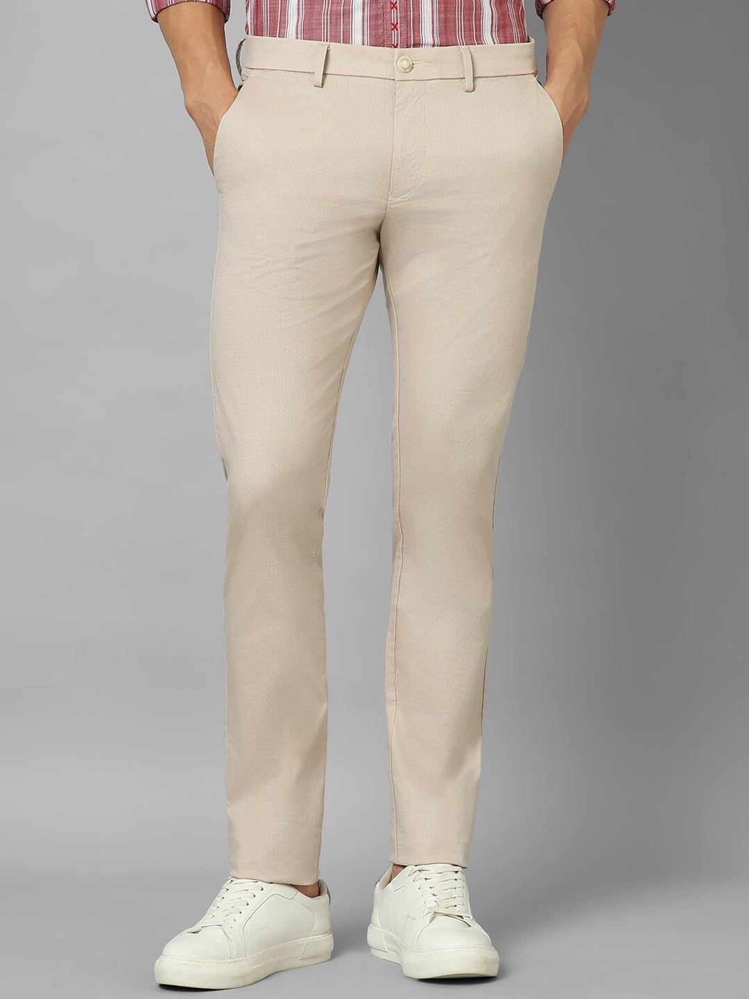 

Allen Solly Men Textured Slim Fit Trousers, Beige