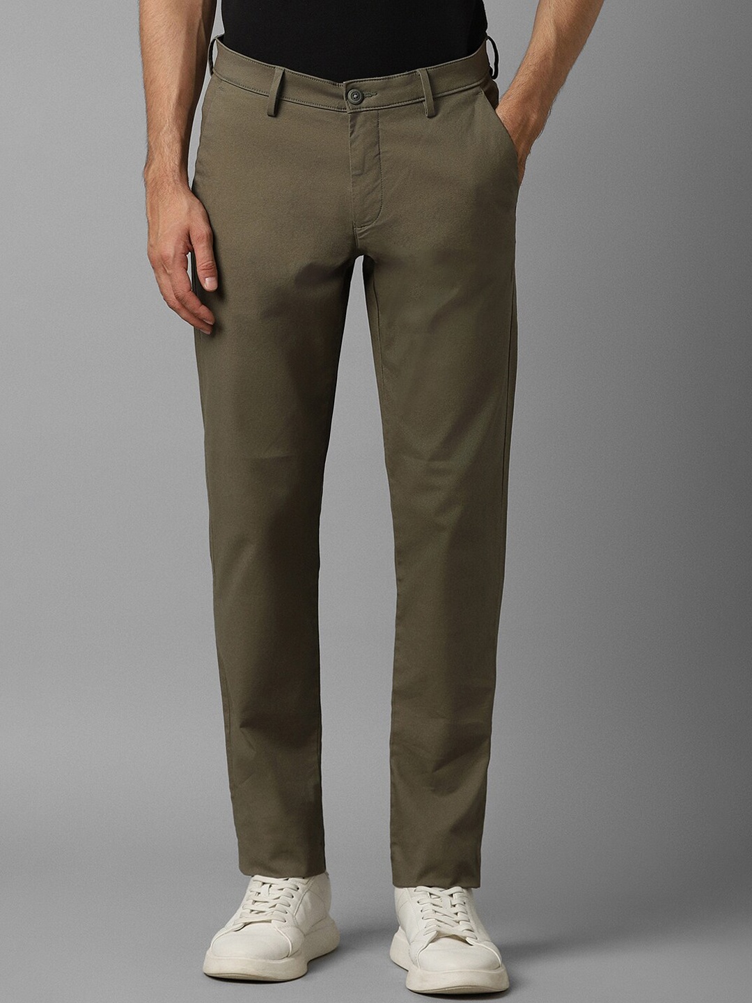 

Louis Philippe Sport Men Solid Mid-Raise Slim Fit Trousers, Olive