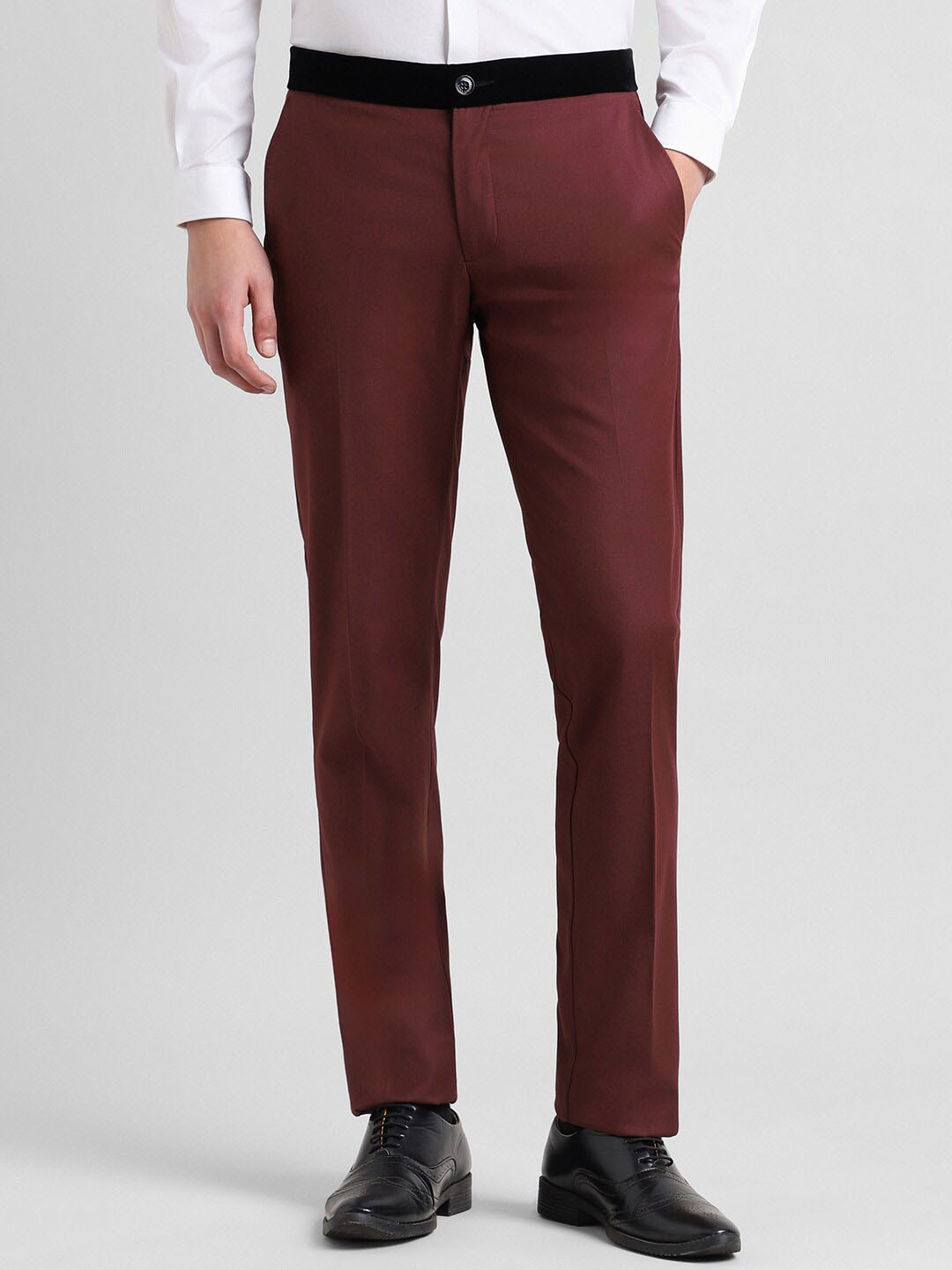 

SIMON CARTER LONDON Men Slim Fit Mid-Rise Formal Trousers, Maroon
