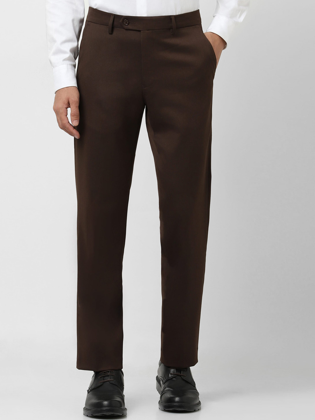

Van Heusen Men Slim Fit Trousers, Brown