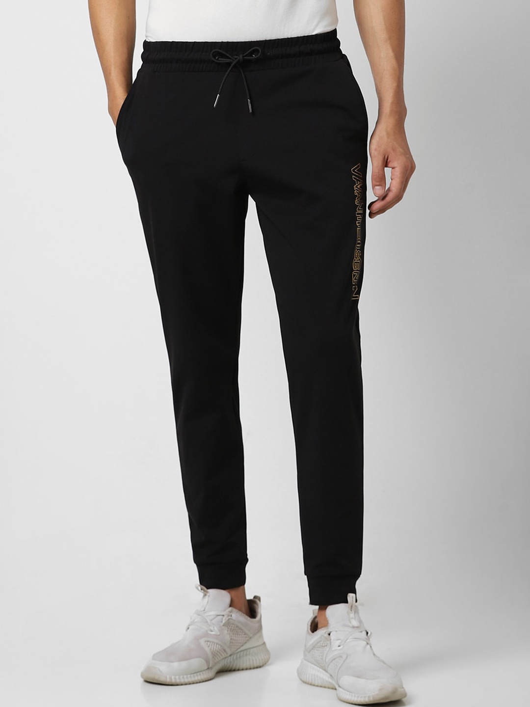 

Van Heusen Flex Men Mid Rise Slim Fit Plain Cotton Joggers, Black