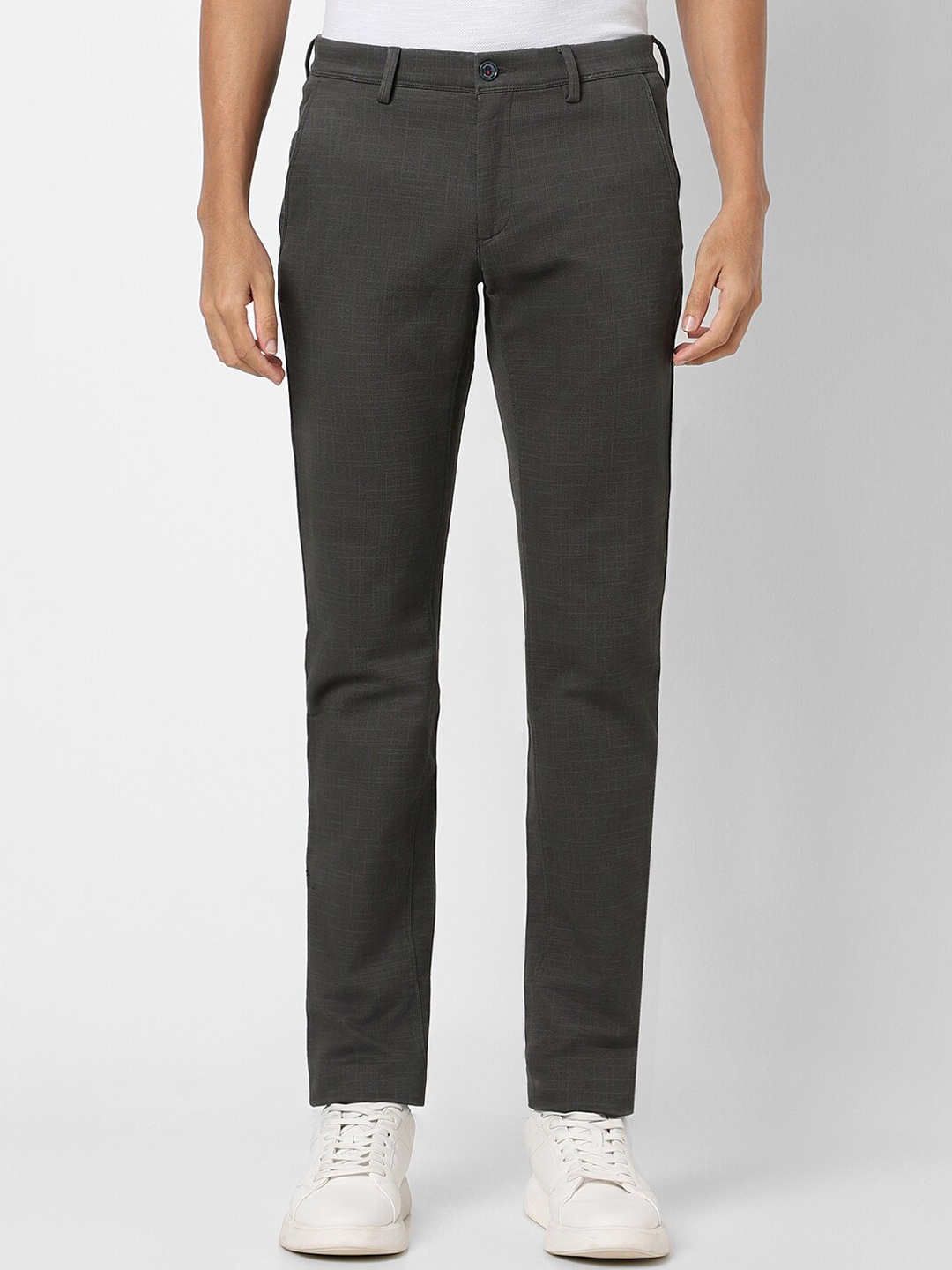 

Van Heusen Sport Men Slim Fit Mid Rise Trousers, Grey