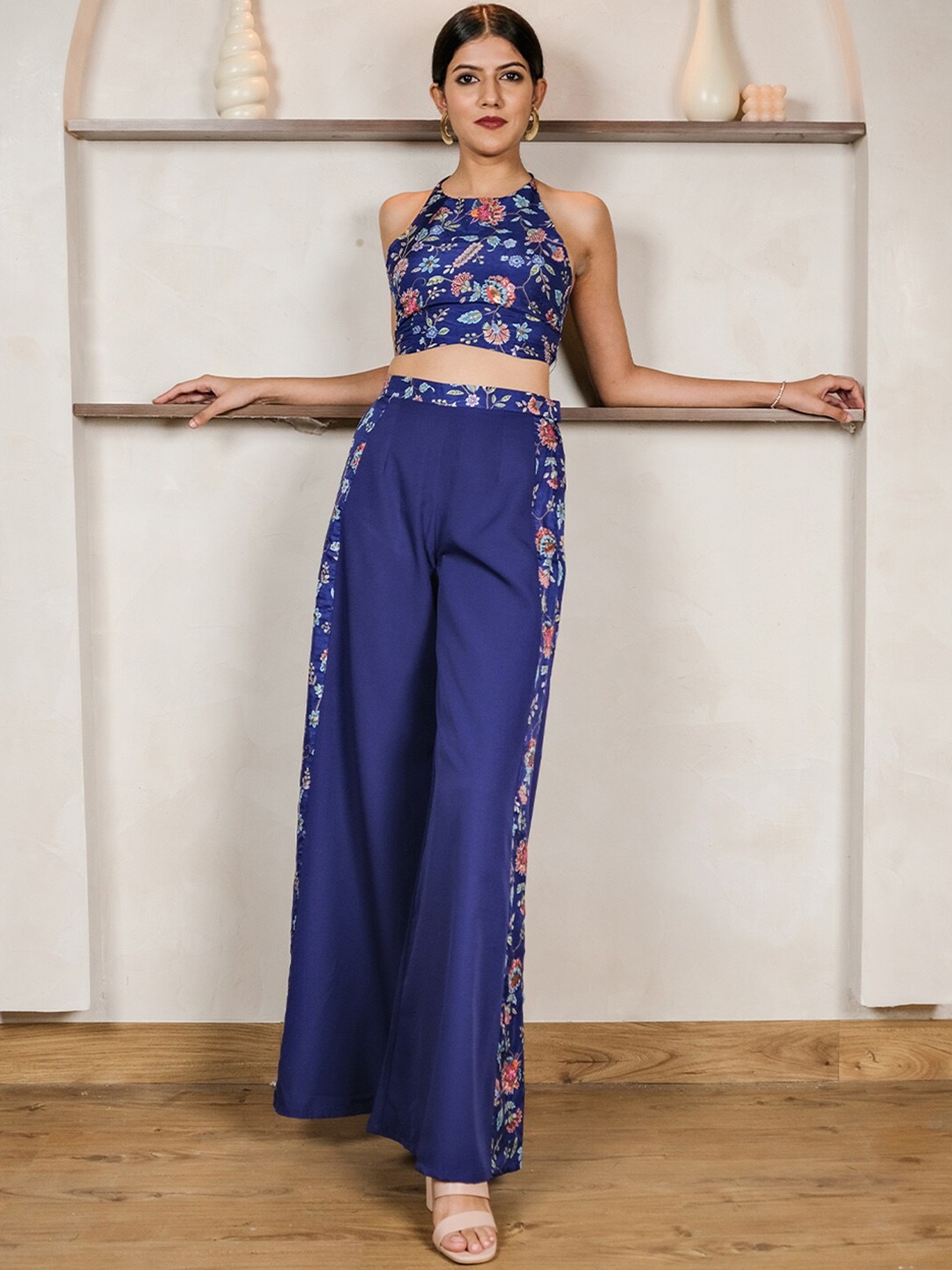 

HANDME Floral Printed Halter Neck Sleeveless Co-ord Set, Blue