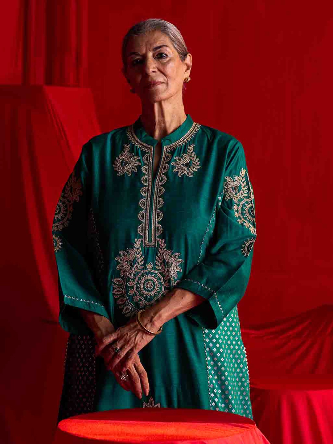 

Lakshita Ethnic Motif Embroidered Regular A-Line Kurta with Trousers, Green