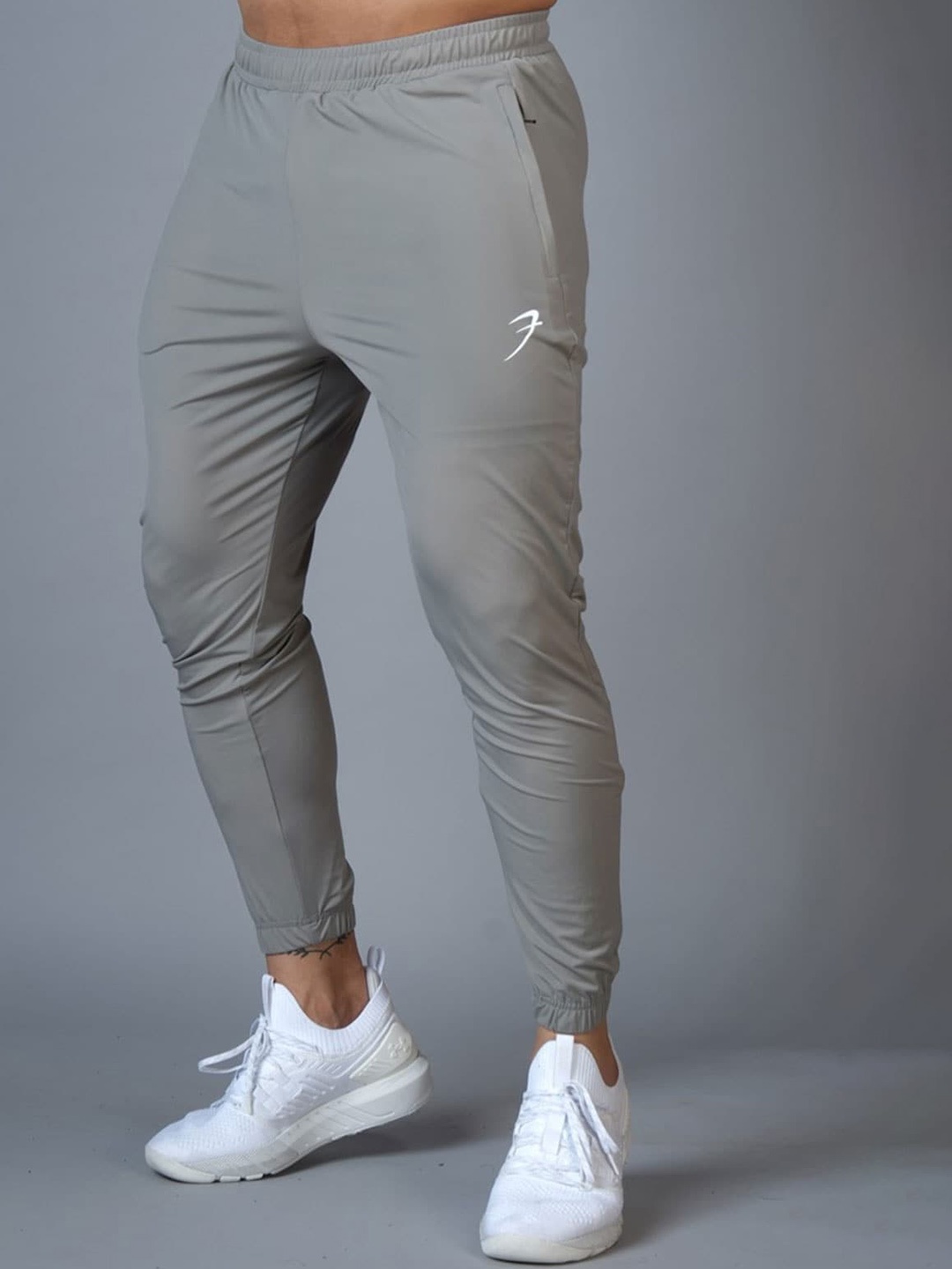 

FUAARK Men Anti-Odour Slim Fit Joggers, Grey