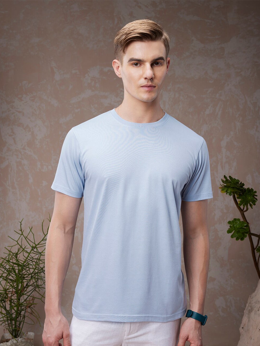 

Bewakoof American Pima T-shirt, Blue