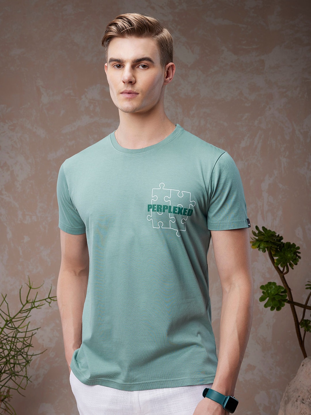 

Bewakoof American Pima Preplexed Graphic Printed T-shirt, Green