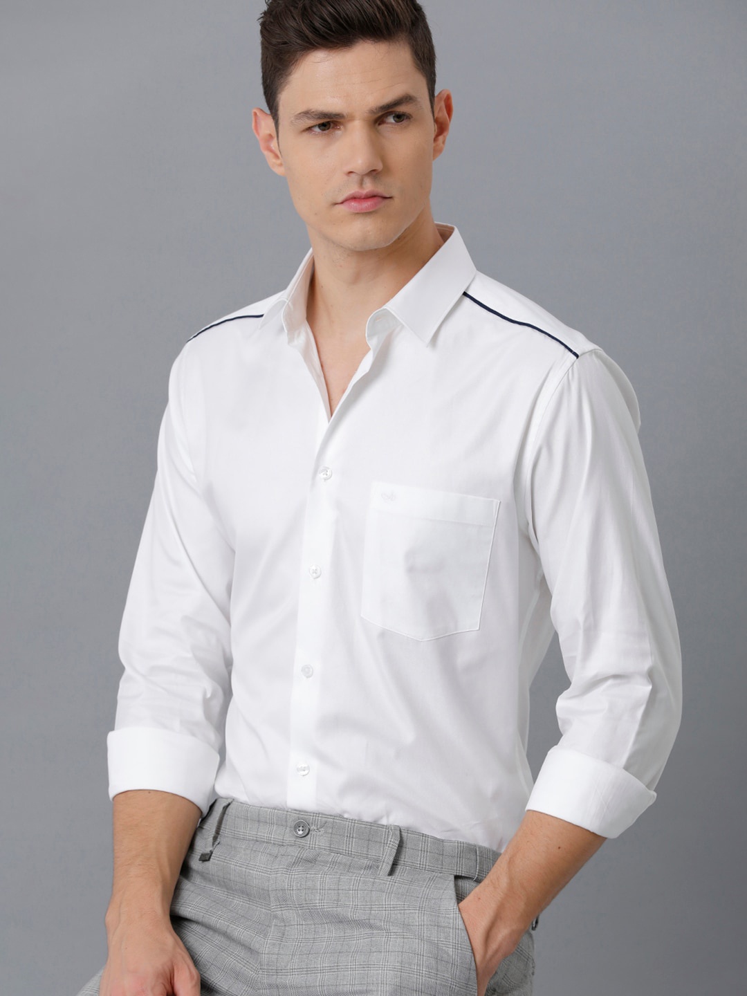 

Aldeno India Slim Slim Fit Opaque Casual Shirt, White