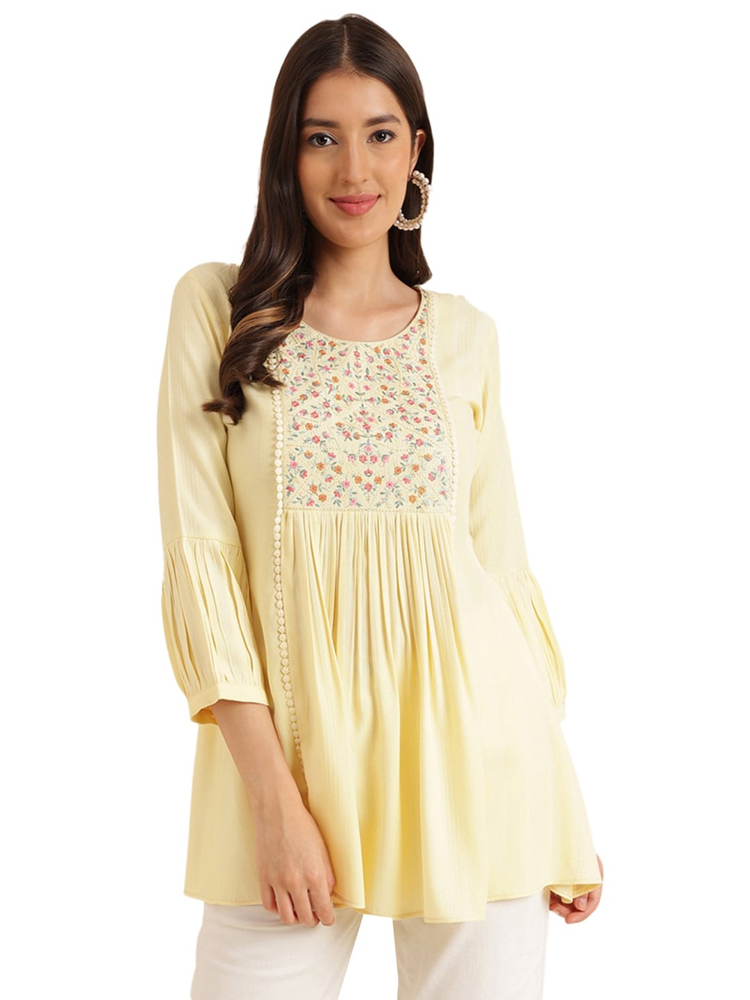

Nimayaa Floral Embroidered A-Line Kurti, Yellow