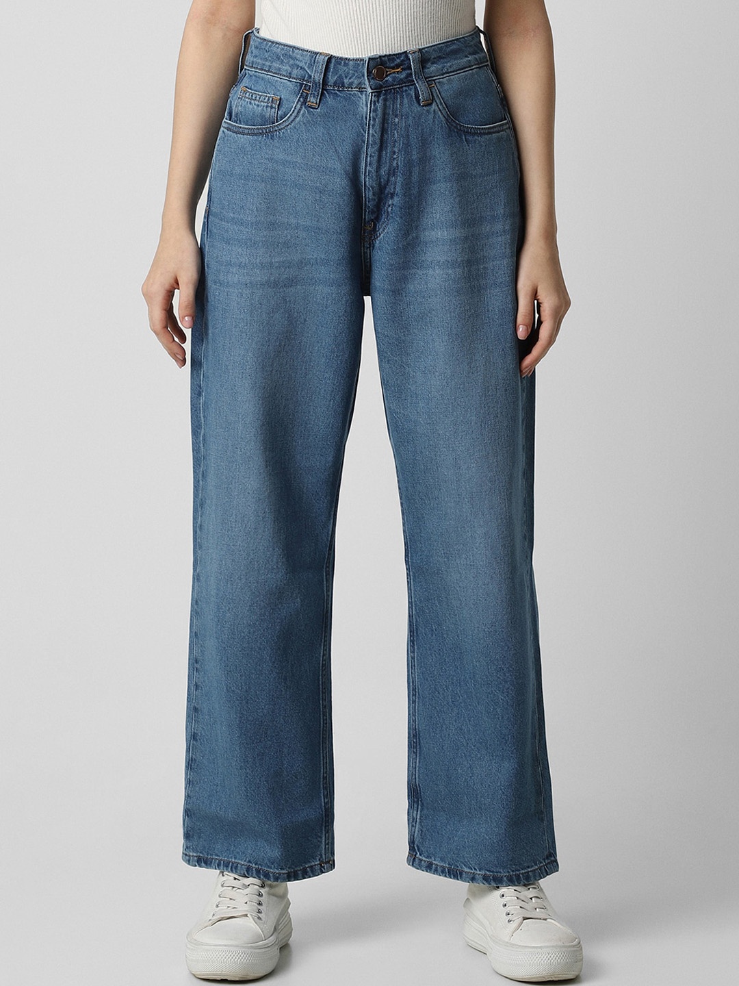 

Van Heusen Woman Women Mid-Raise Clean Look Heavy Fade Jeans, Blue