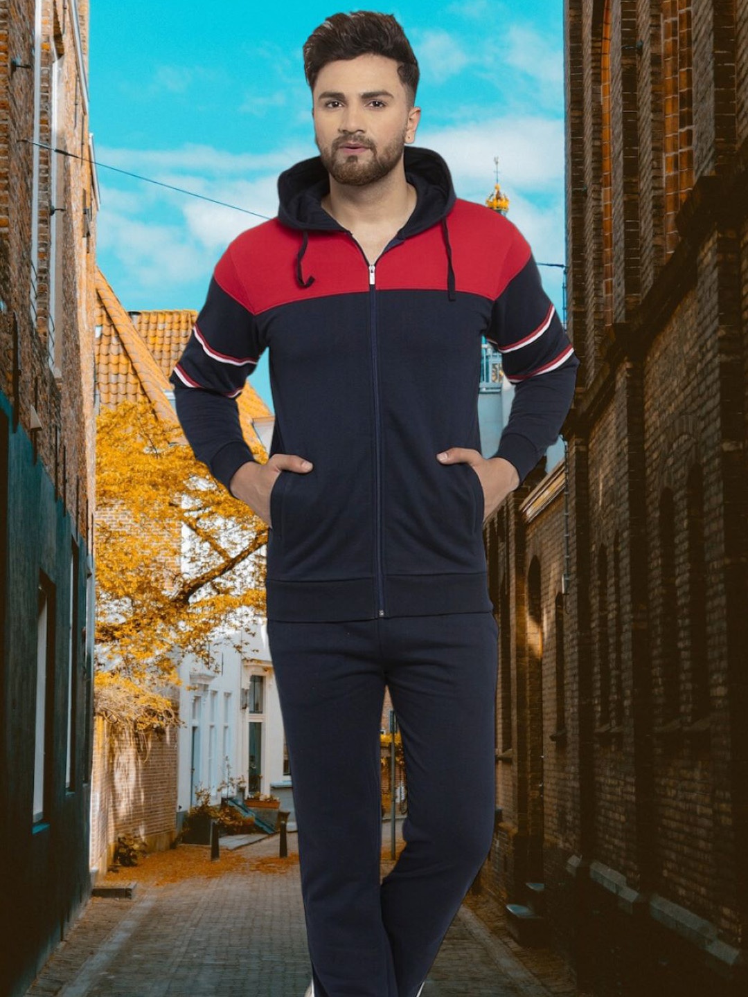 

WILD WEST Colourblocked Cotton Fleece Winter Tracksuits, Red