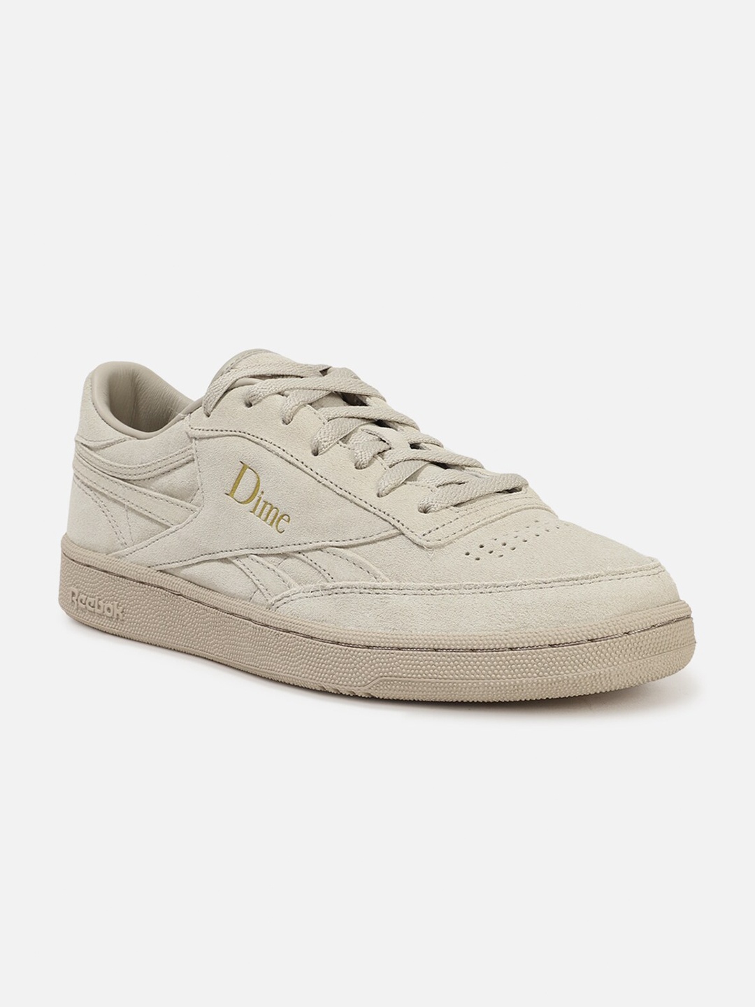 

Reebok Classic Men CLUB C REVENGE Running Shoes, Beige