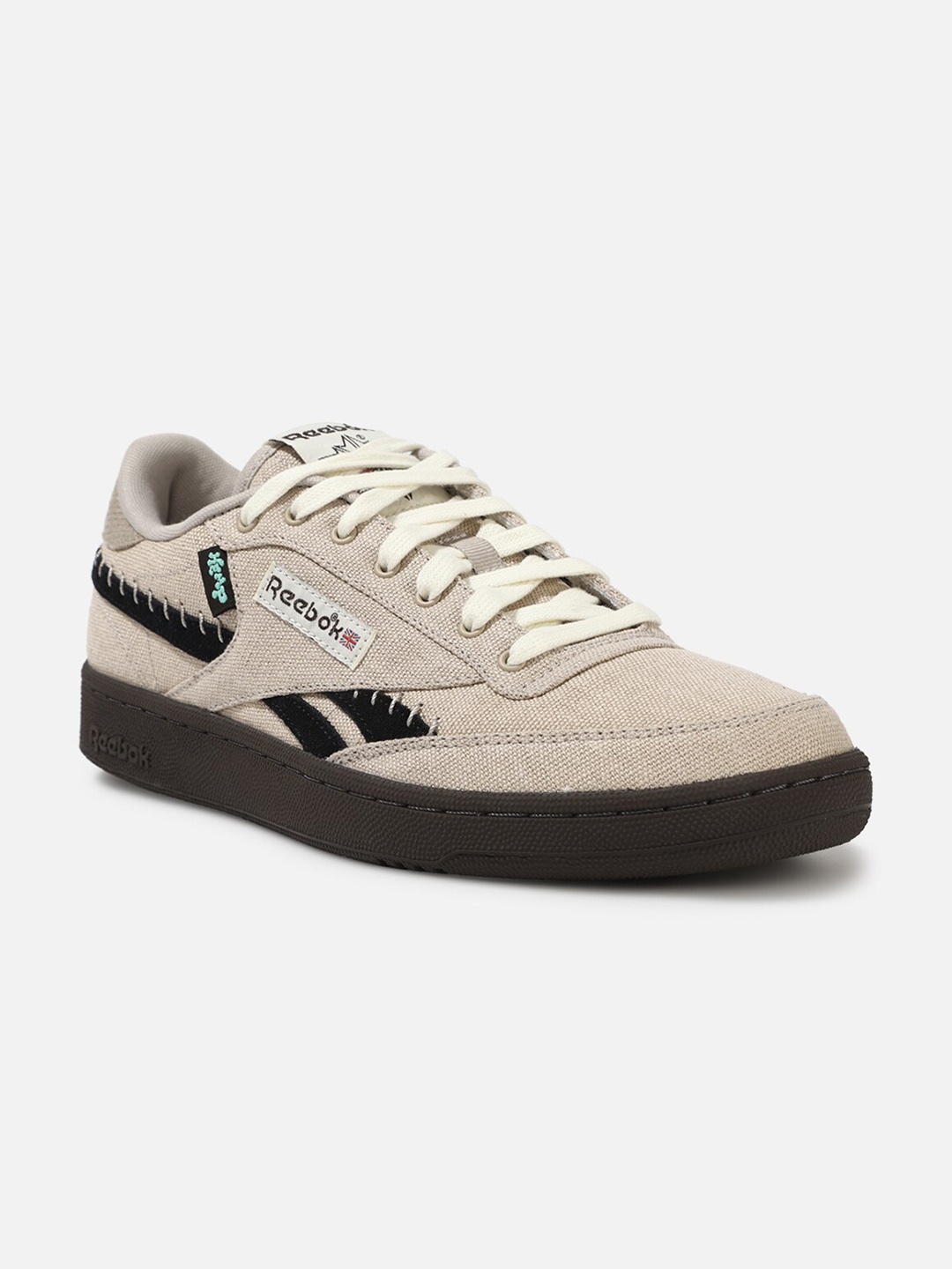 

Reebok Classic Men CLUB C REVENGE VINTAGE Running Shoes, Beige