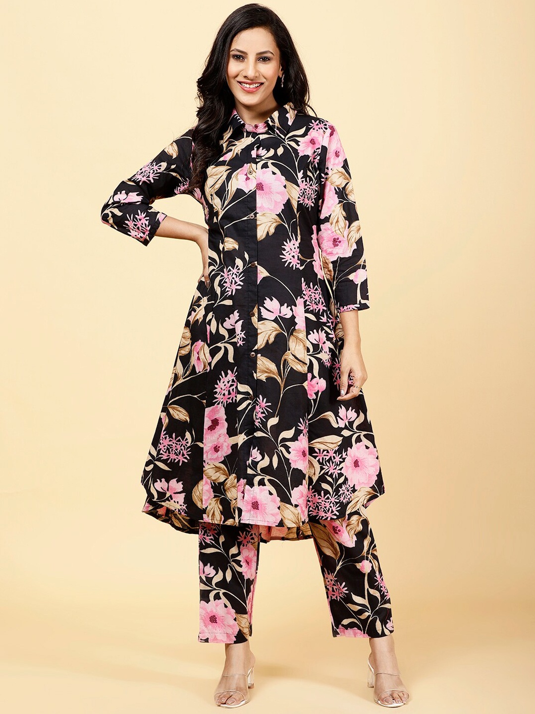 

Meena Bazaar Floral Printed Pathani Kurta with Trousers, Black