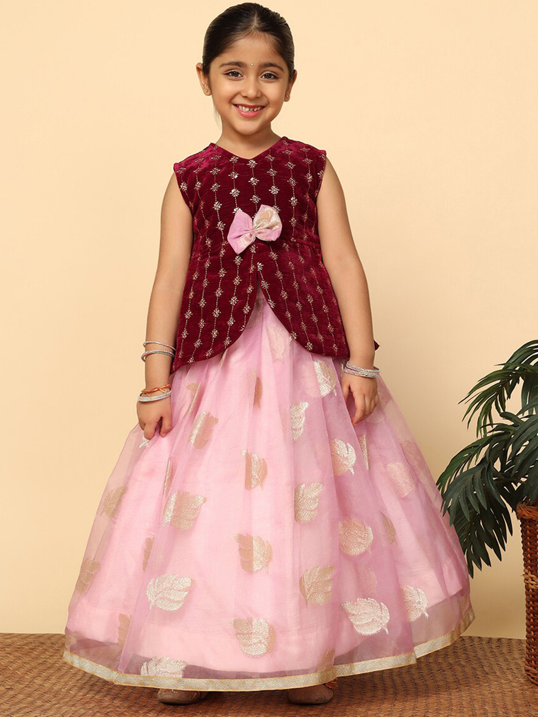 

FASHION DREAM Girls Embroidered Ready to Wear Lehenga & Blouse, Purple