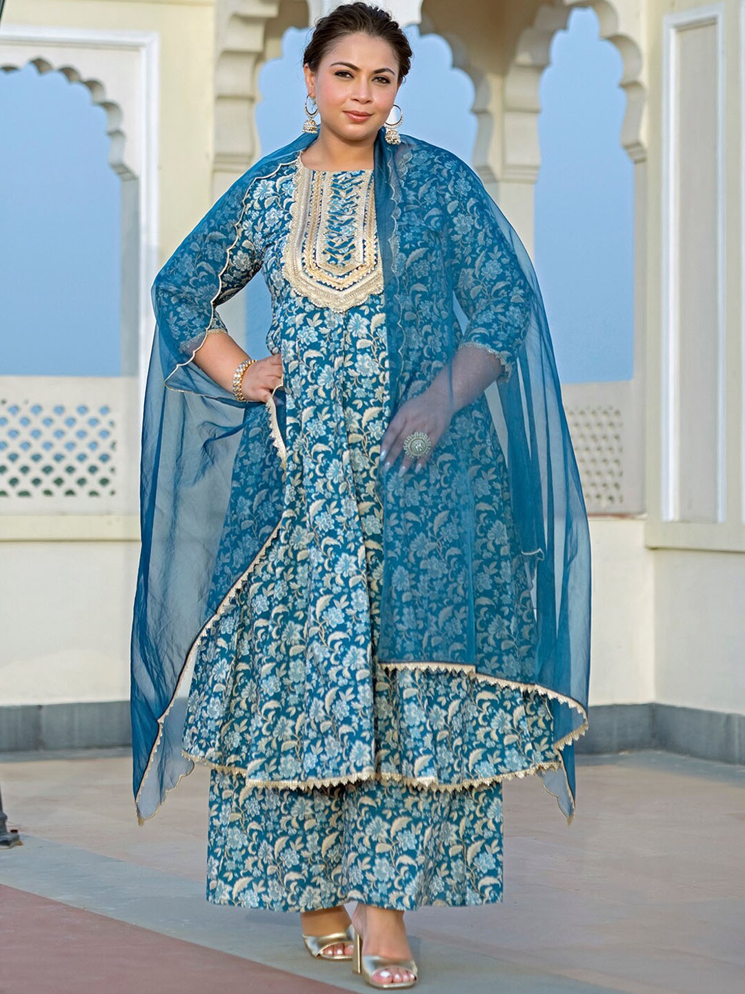 

Janasya Floral Printed Gotta Patti Pure Cotton Kurta With Palazzos & Dupatta, Teal