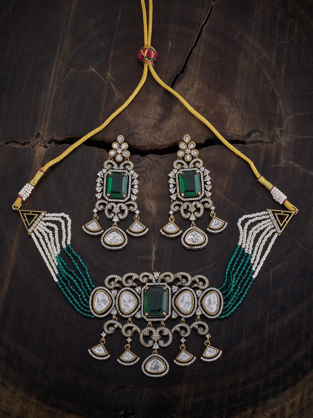 

Kushal's Fashion Jewellery Kundan-Studded & Beaded Jewellery Set, Gold