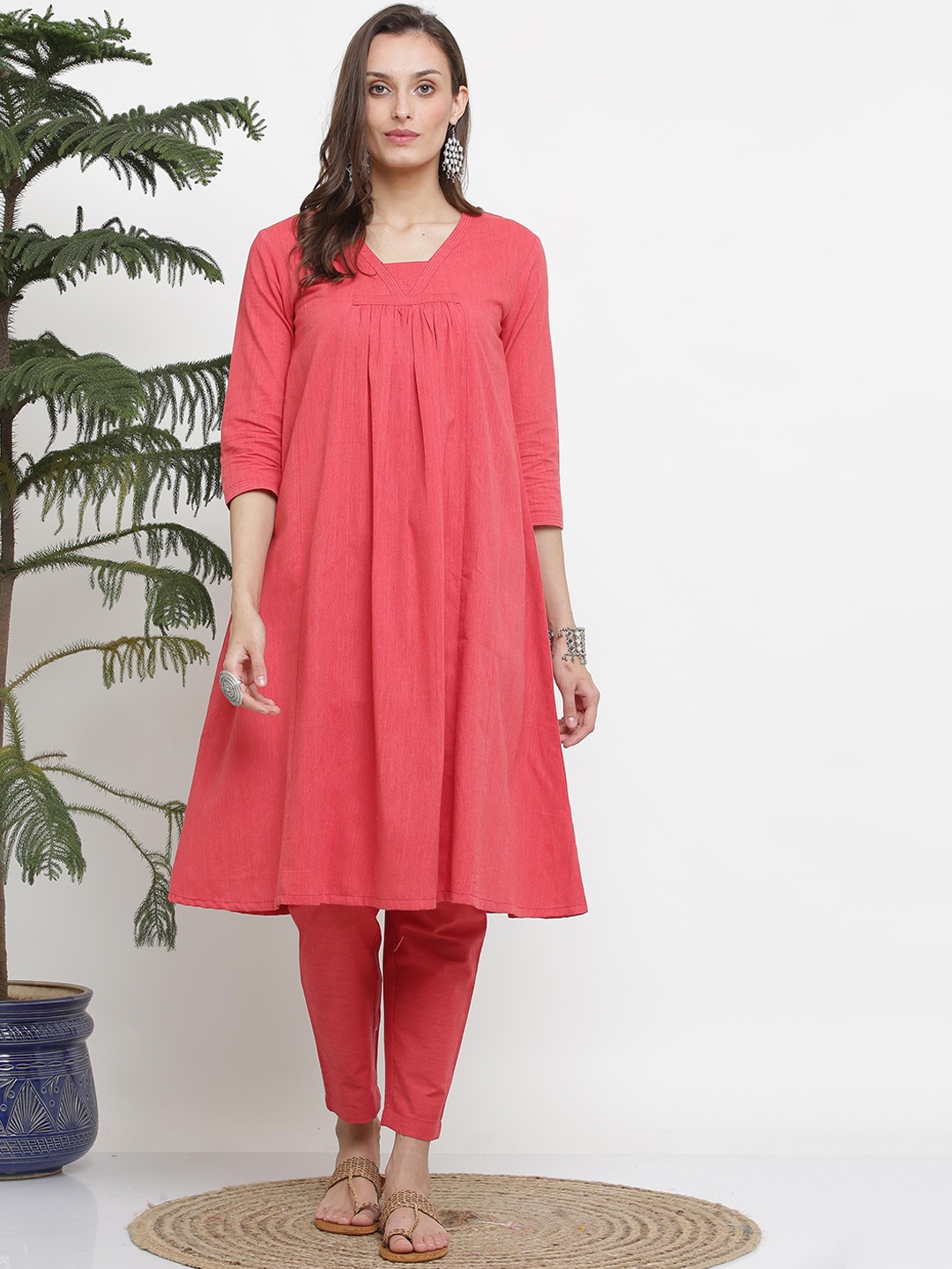 

KAANCHIE NANGGIA Square Neck Pleated A-Line Kurta With Trousers, Pink