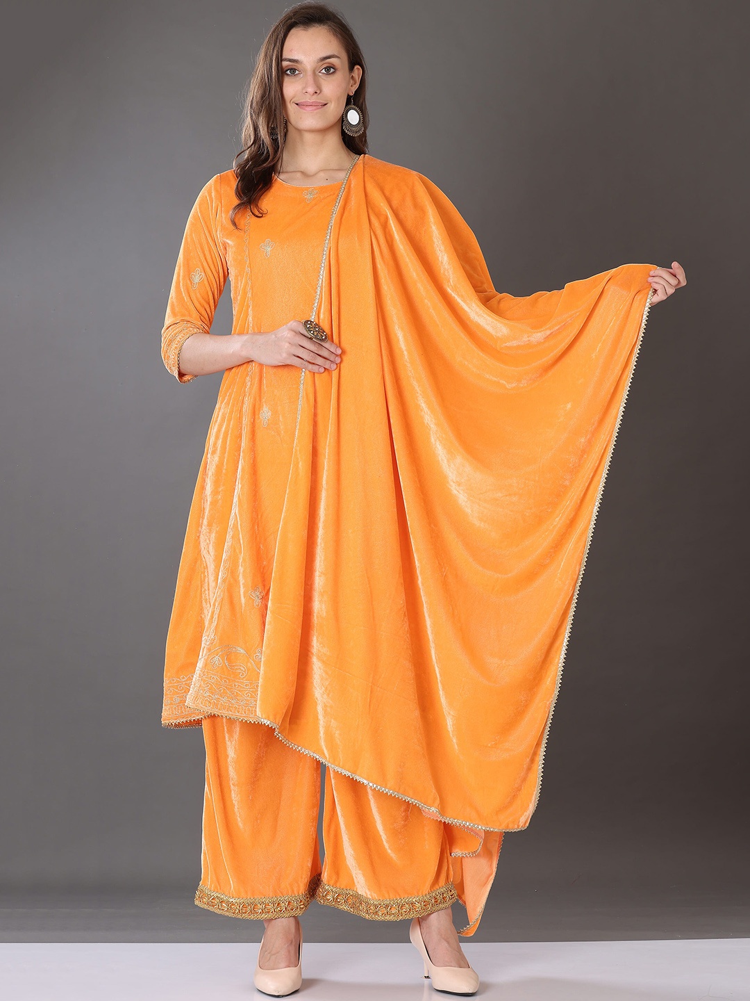 

KAANCHIE NANGGIA Ethnic Embroidered Panalled A-Line Velvet Kurta with Palazzos & Dupatta, Orange
