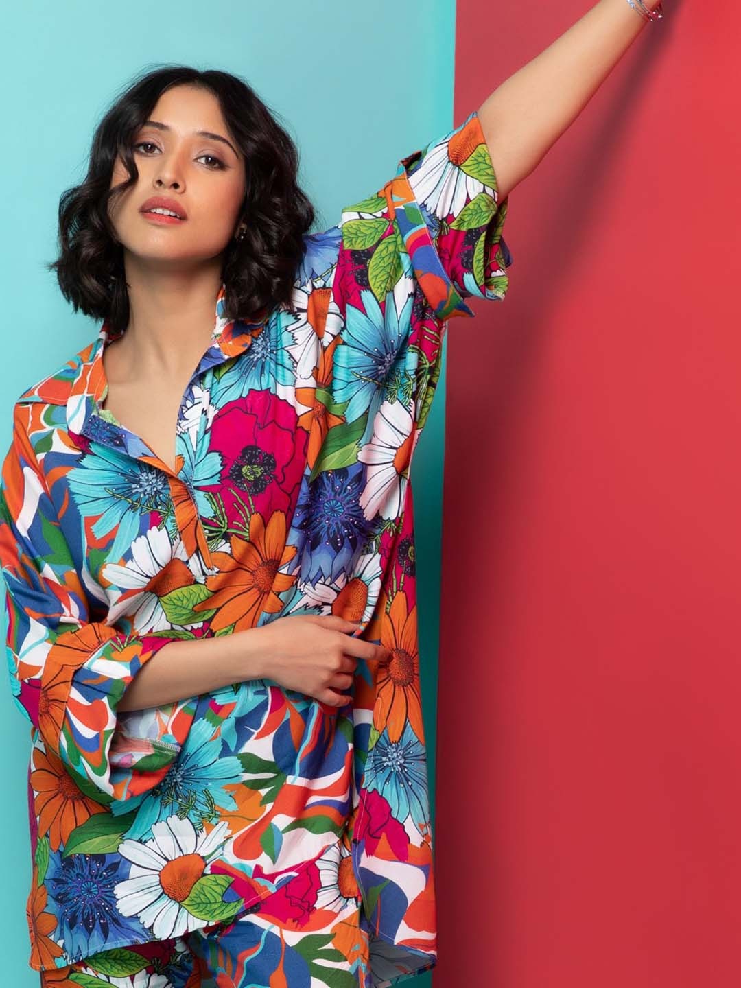 

Rhe-Ana Floral Printed Shirt Styled Top, Blue