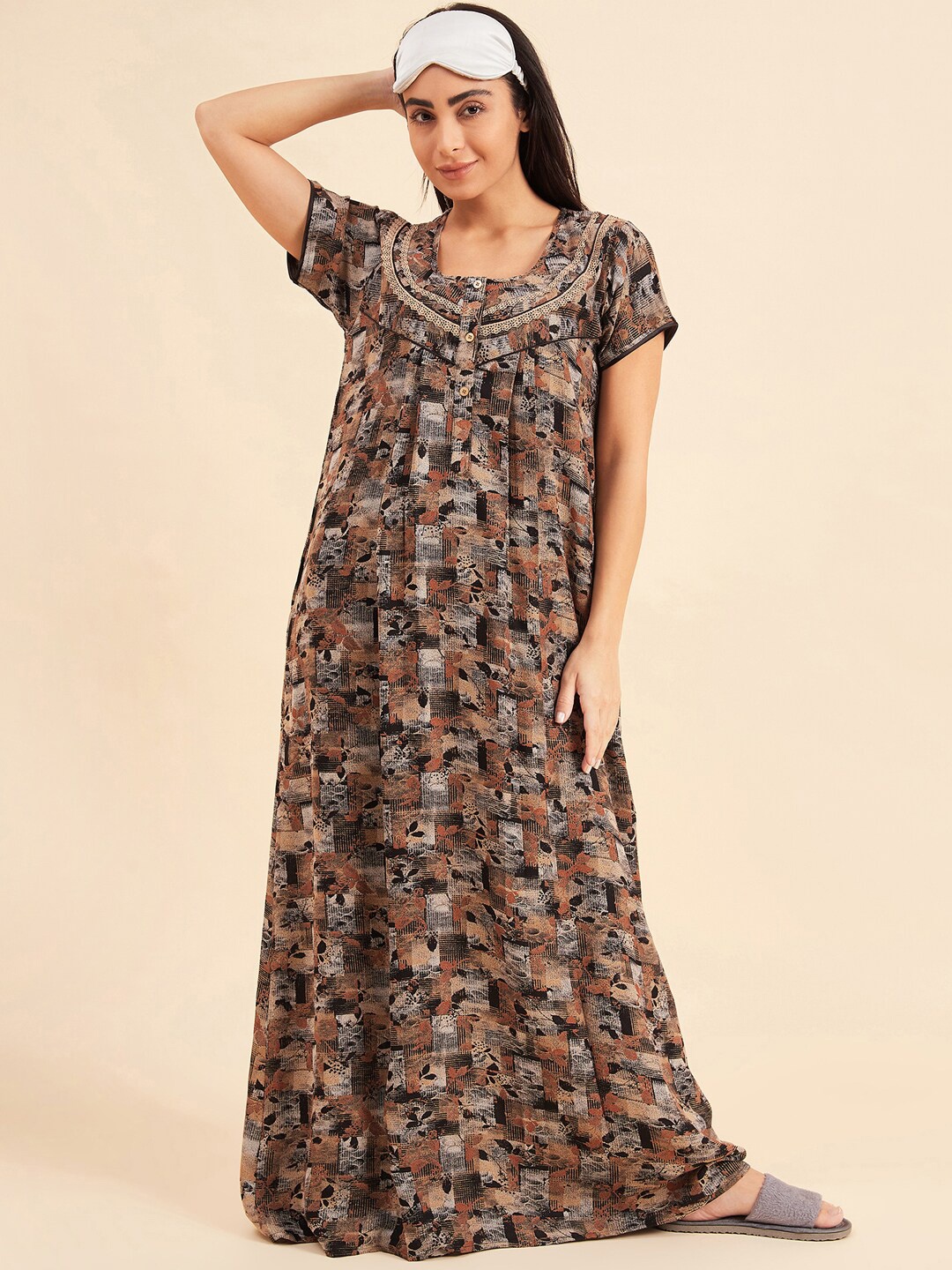 

Sweet Dreams Abstract Printed Round Neck Pure Cotton Maxi Nightdress, Khaki