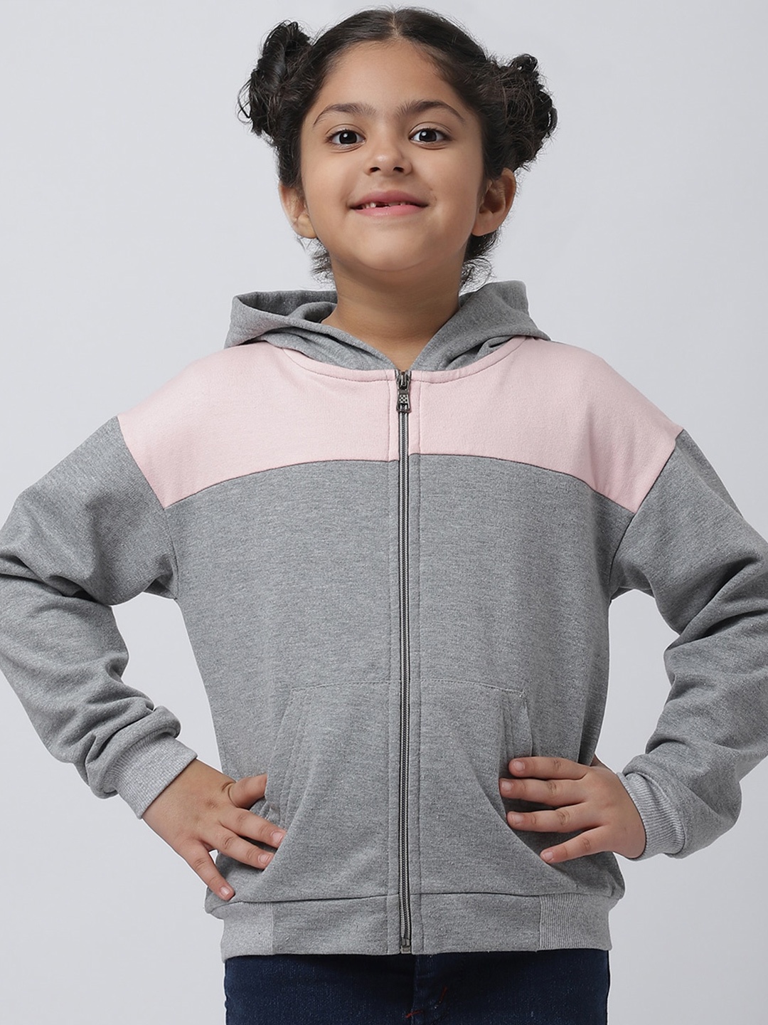 

Rute Girls Colourblocked Cotton Hooded Front-Open Sweatshirt, Grey