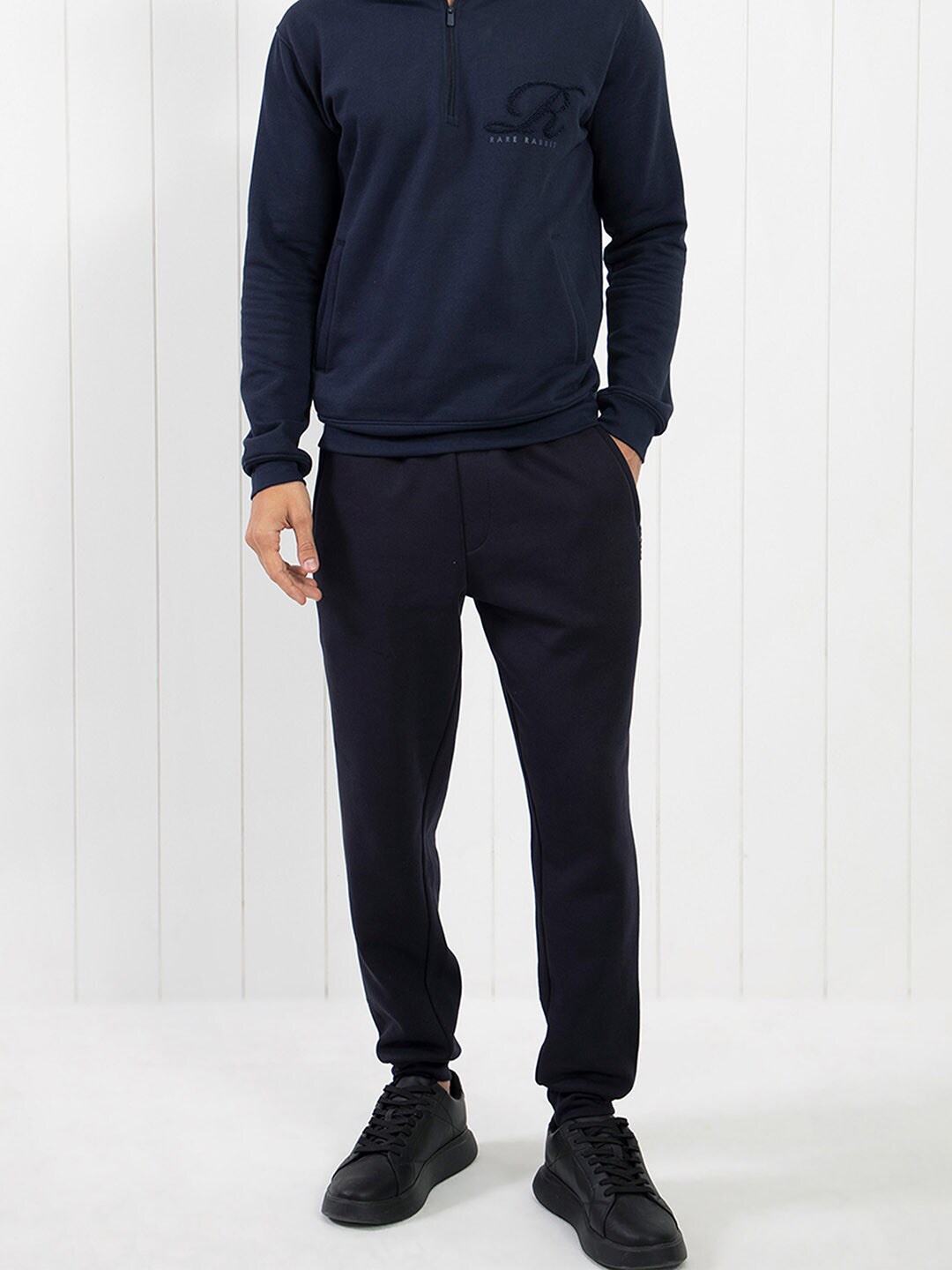 

RARE RABBIT Men Soho Regular Fit Cotton Mid-Rise Joggers, Navy blue