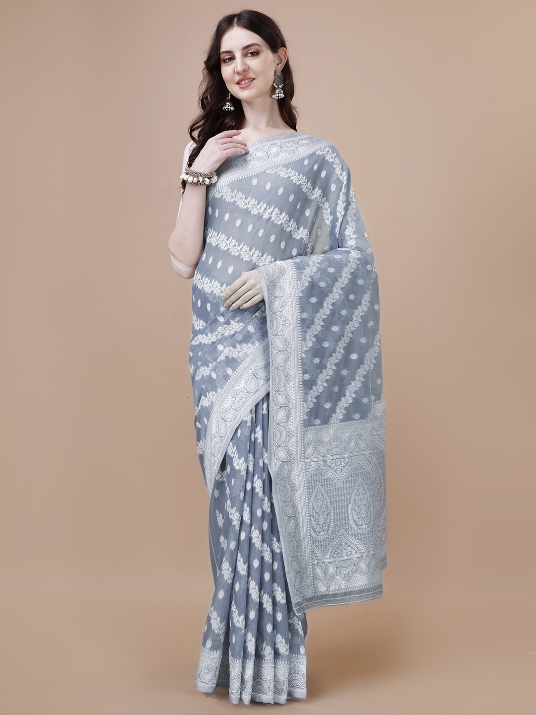 

MAGMINA Woven Design Zari Silk Cotton Banarasi Saree, Grey