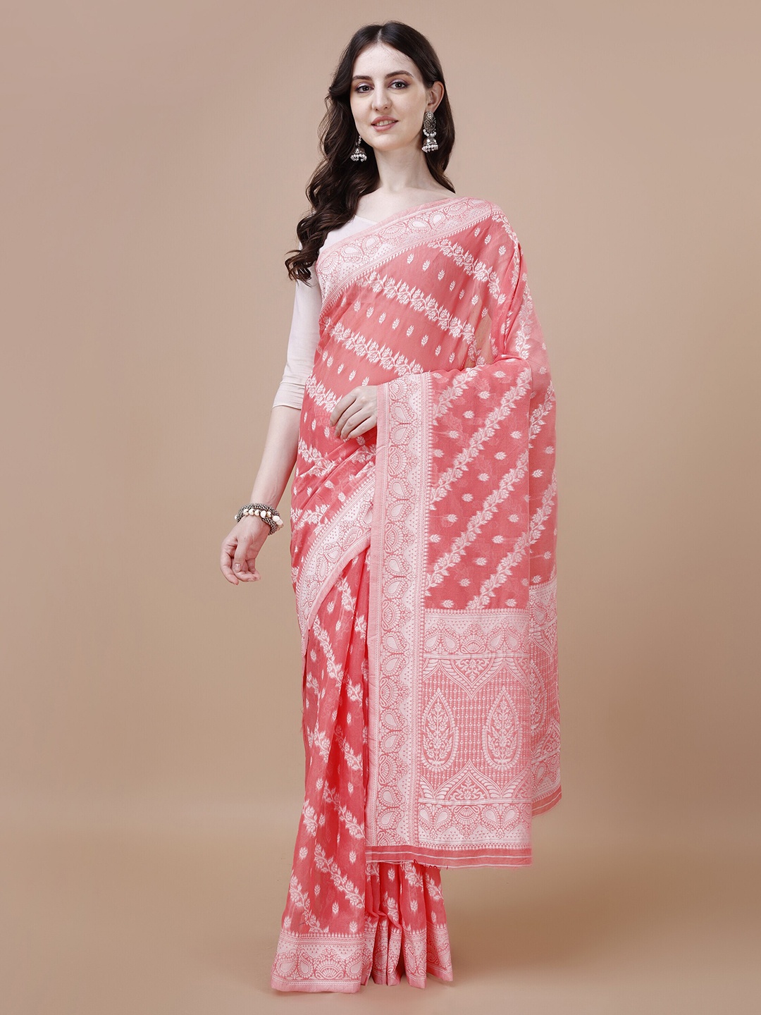 

MAGMINA Ethnic Motifs Woven Design Zari Silk Cotton Banarasi Saree, Pink