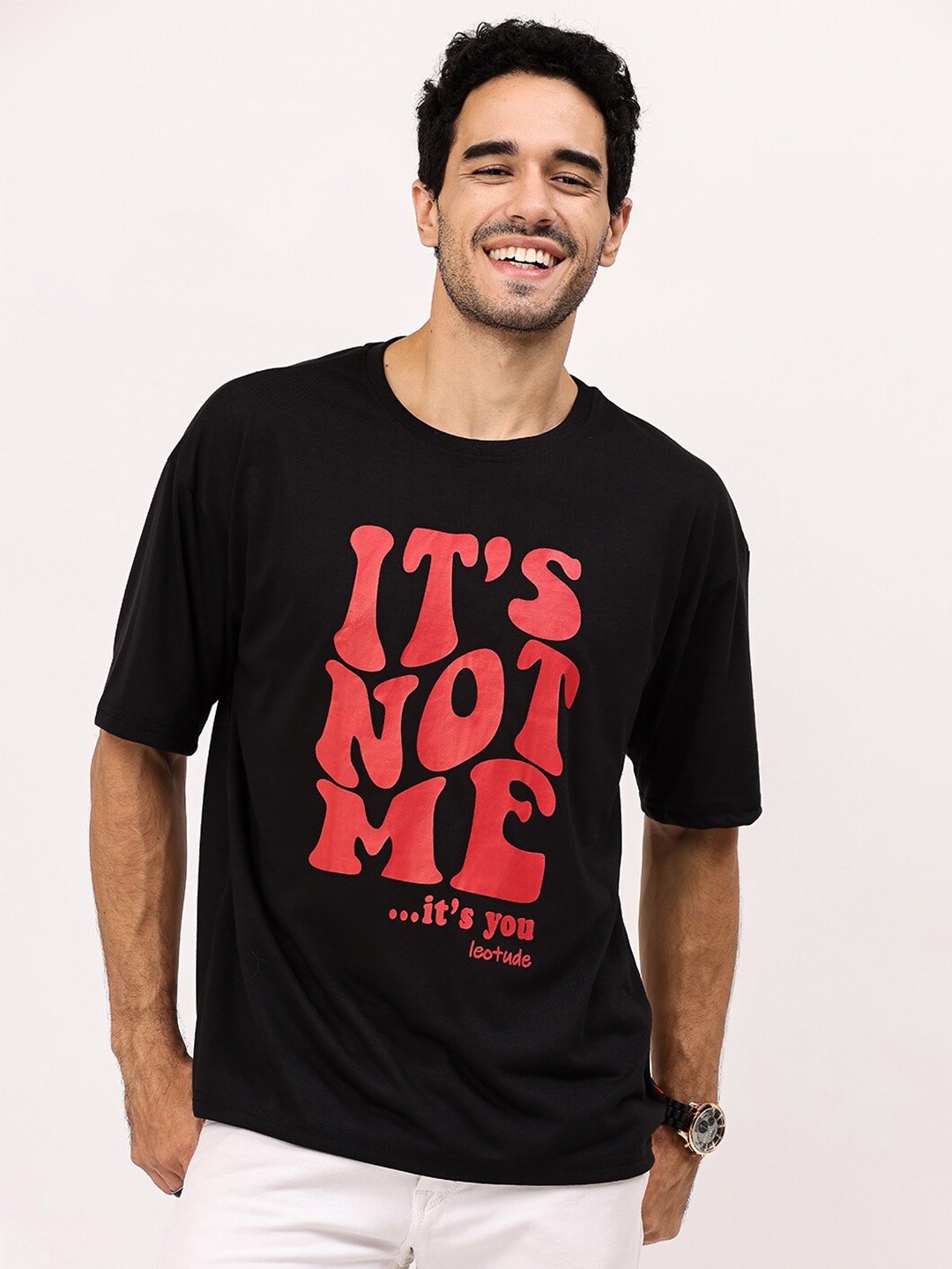 

Leotude Typography Printed T-shirt, Black