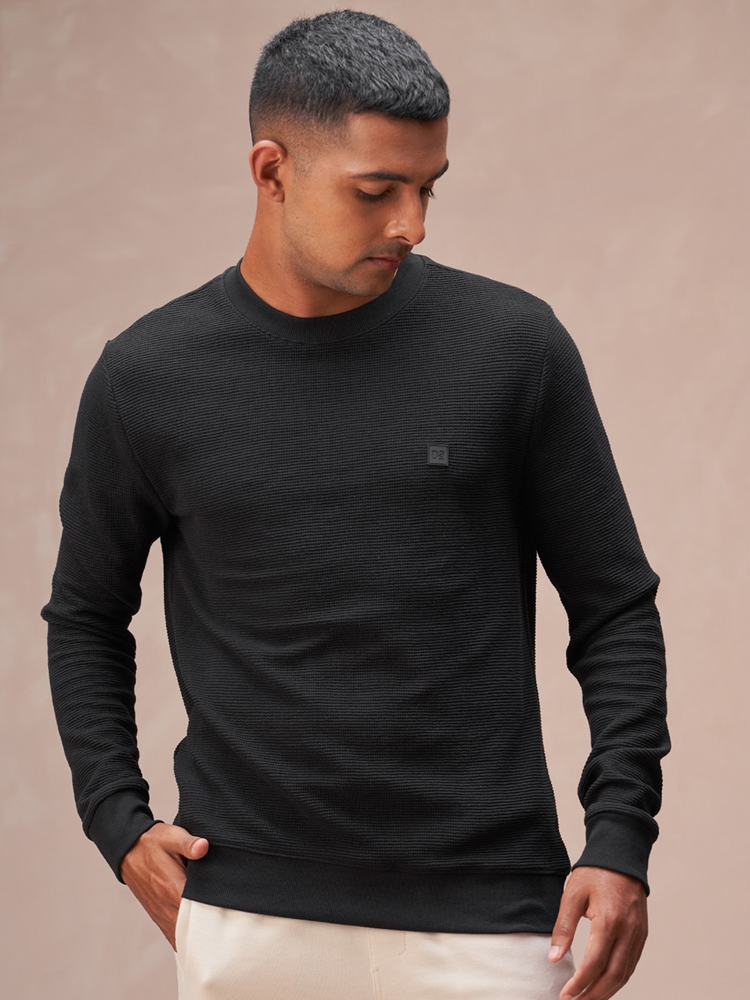 

DAMENSCH Waffle Textured Pullover, Black
