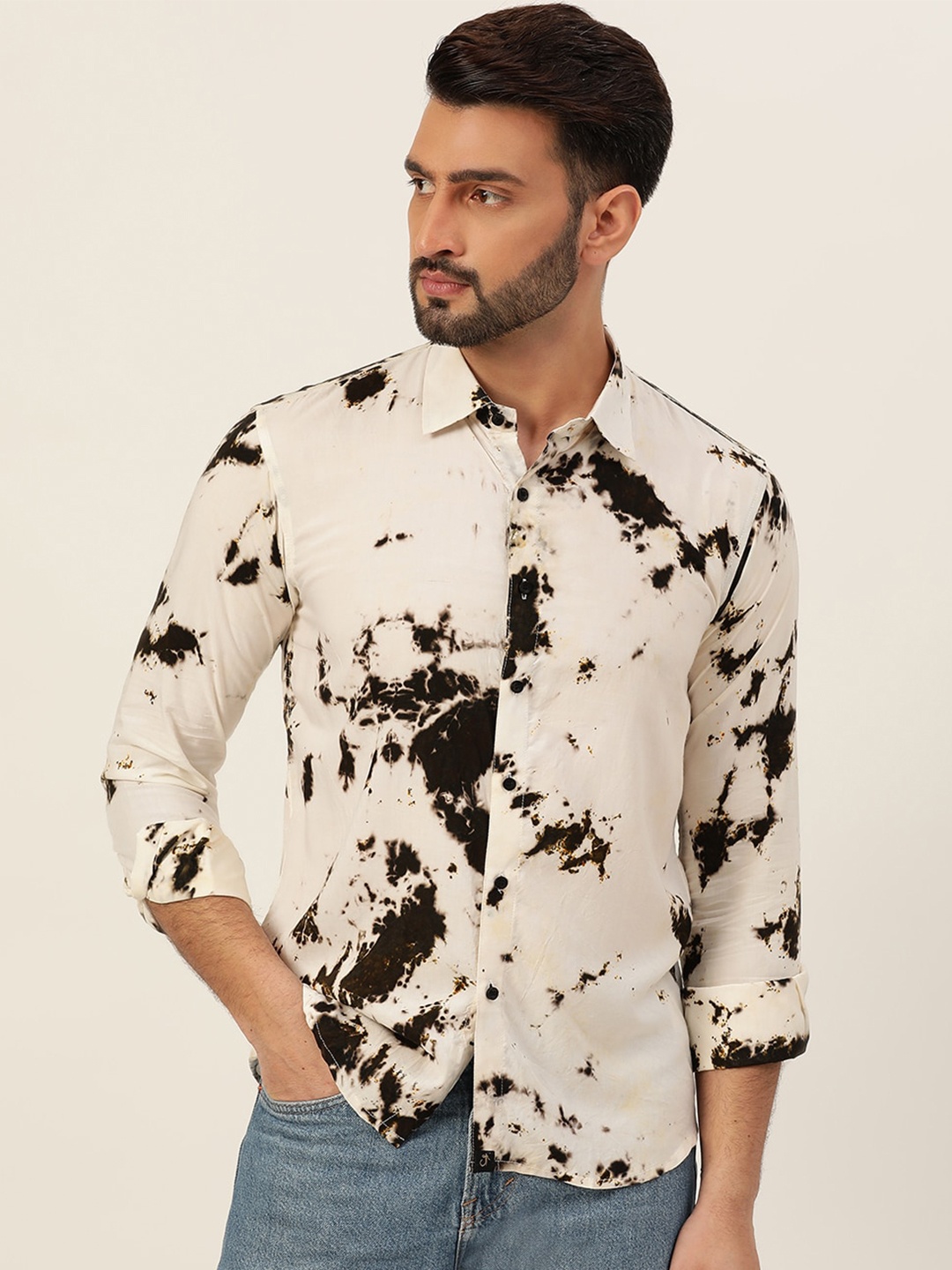 

JAVINISHKA Relaxed Slim Fit Abstract Printed Casual Shirt, Cream