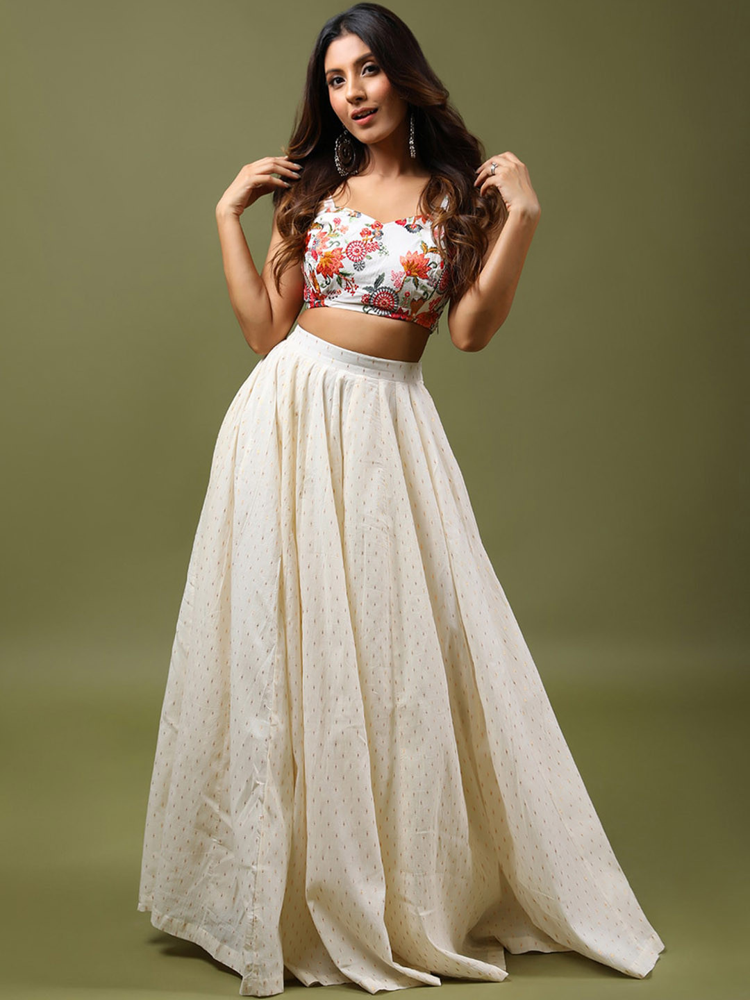 

HANDME Floral Embroidered Shoulder Strap Top & Skirt Co-Ords Set, Off white