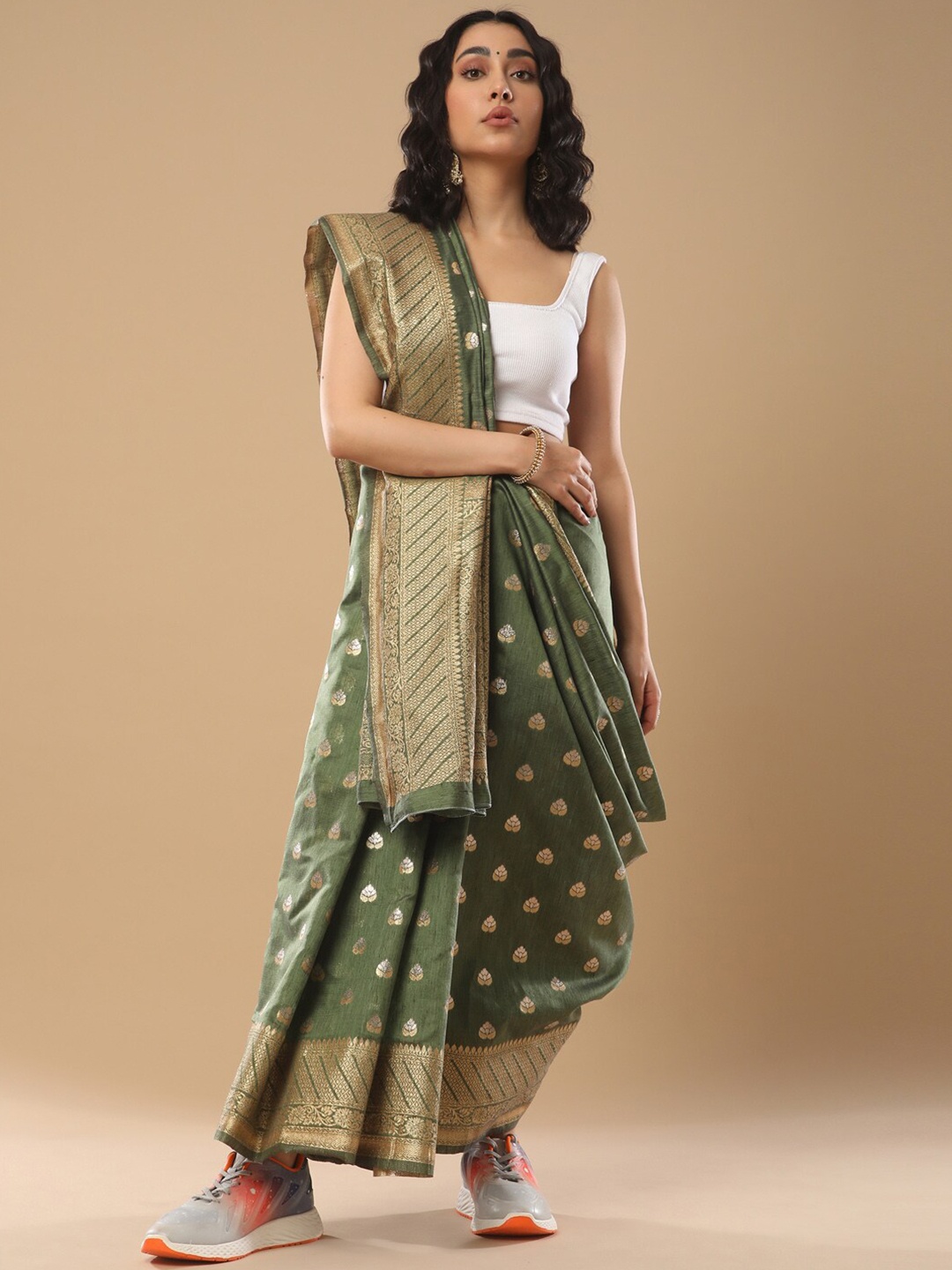 

Mitera Olive Green & Gold Woven Design Zari Silk Cotton Banarasi Saree