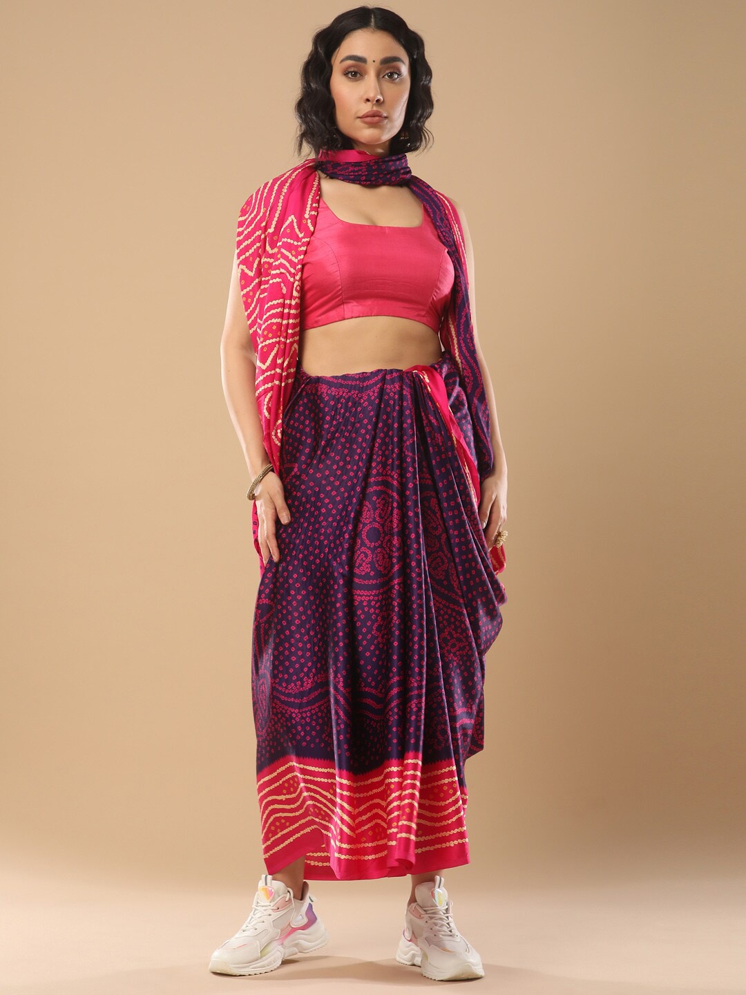 

Mitera Bandhani Printed Satin Saree, Purple