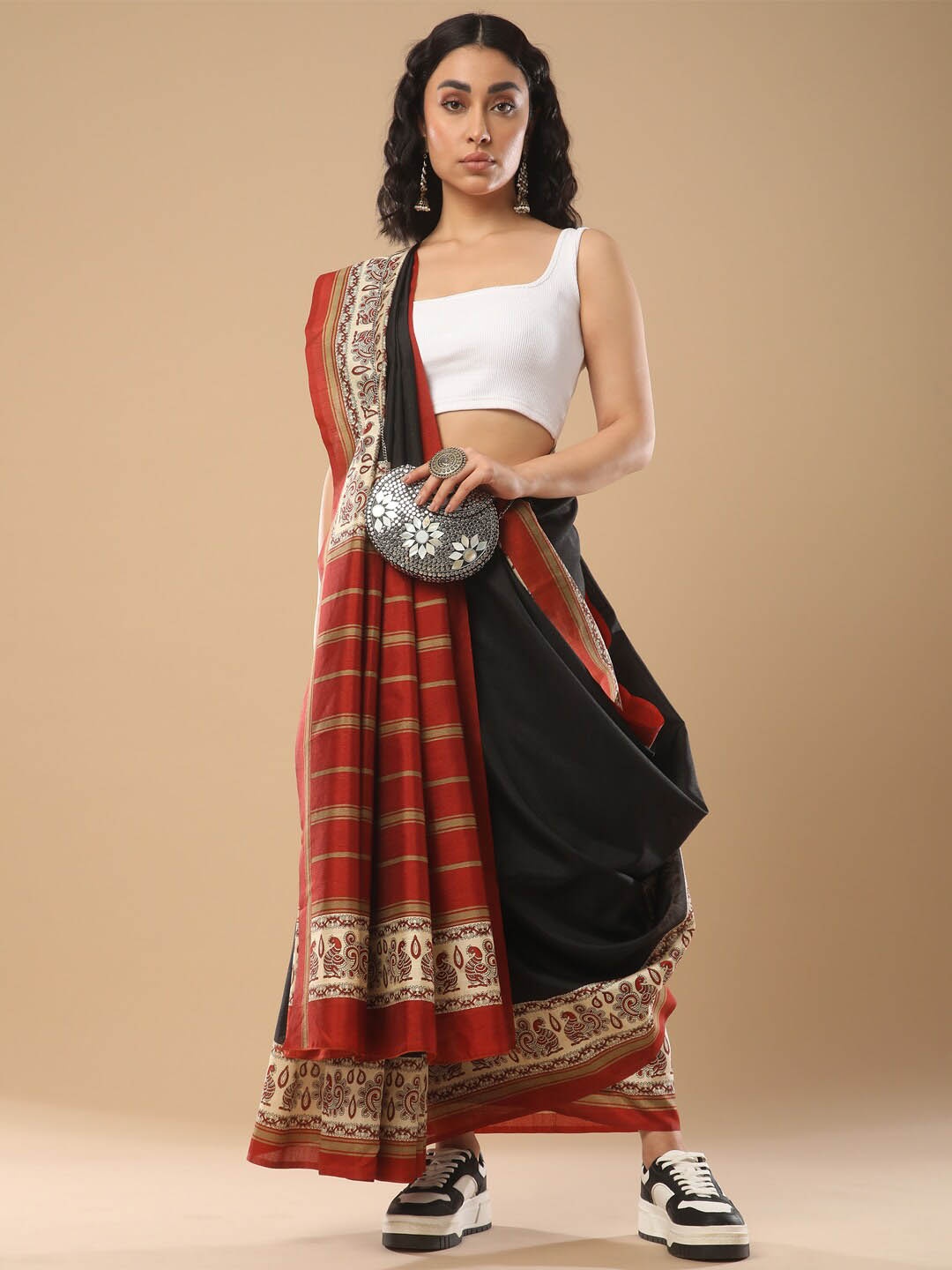 

Mitera Black Ethnic Motifs Printed Tussar Saree