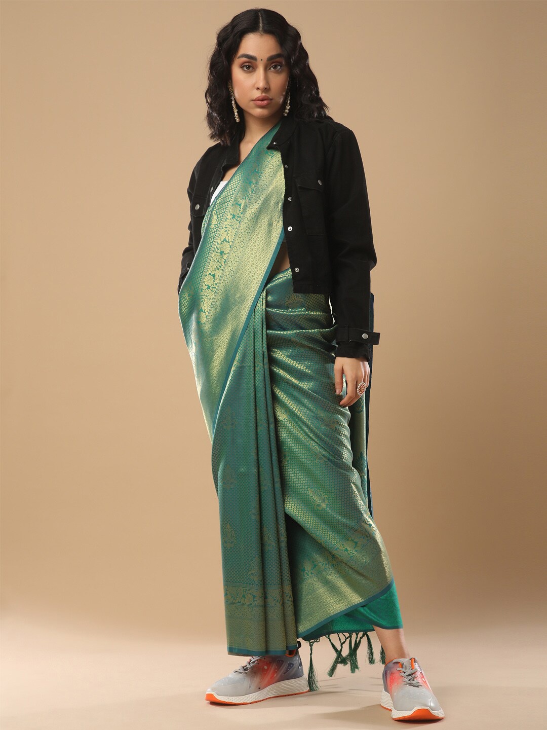 

Mitera Ethnic Motifs Woven Design Zari Detail Banarasi Saree, Green