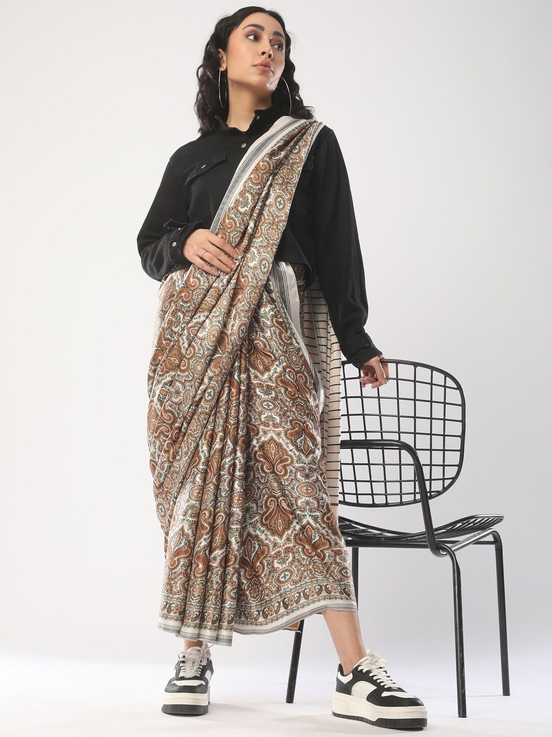 

Mitera Paisley Printed Pashmina Bagru Saree, Cream