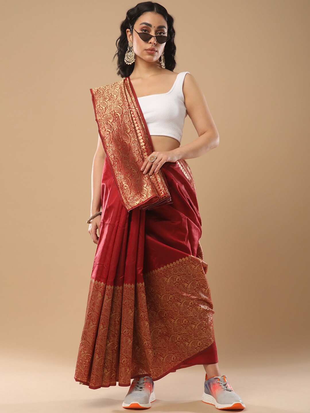 

Mitera Maroon Paisley Woven Design Zari Banarasi Saree