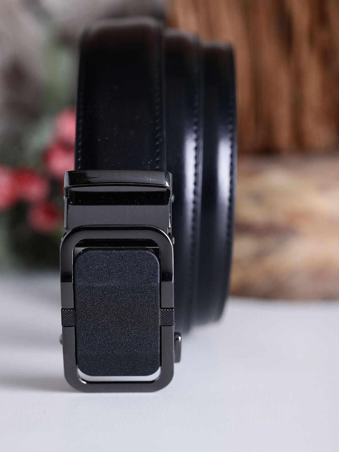 

ZEVORA Men Autolock Buckle Leather Belt, Black