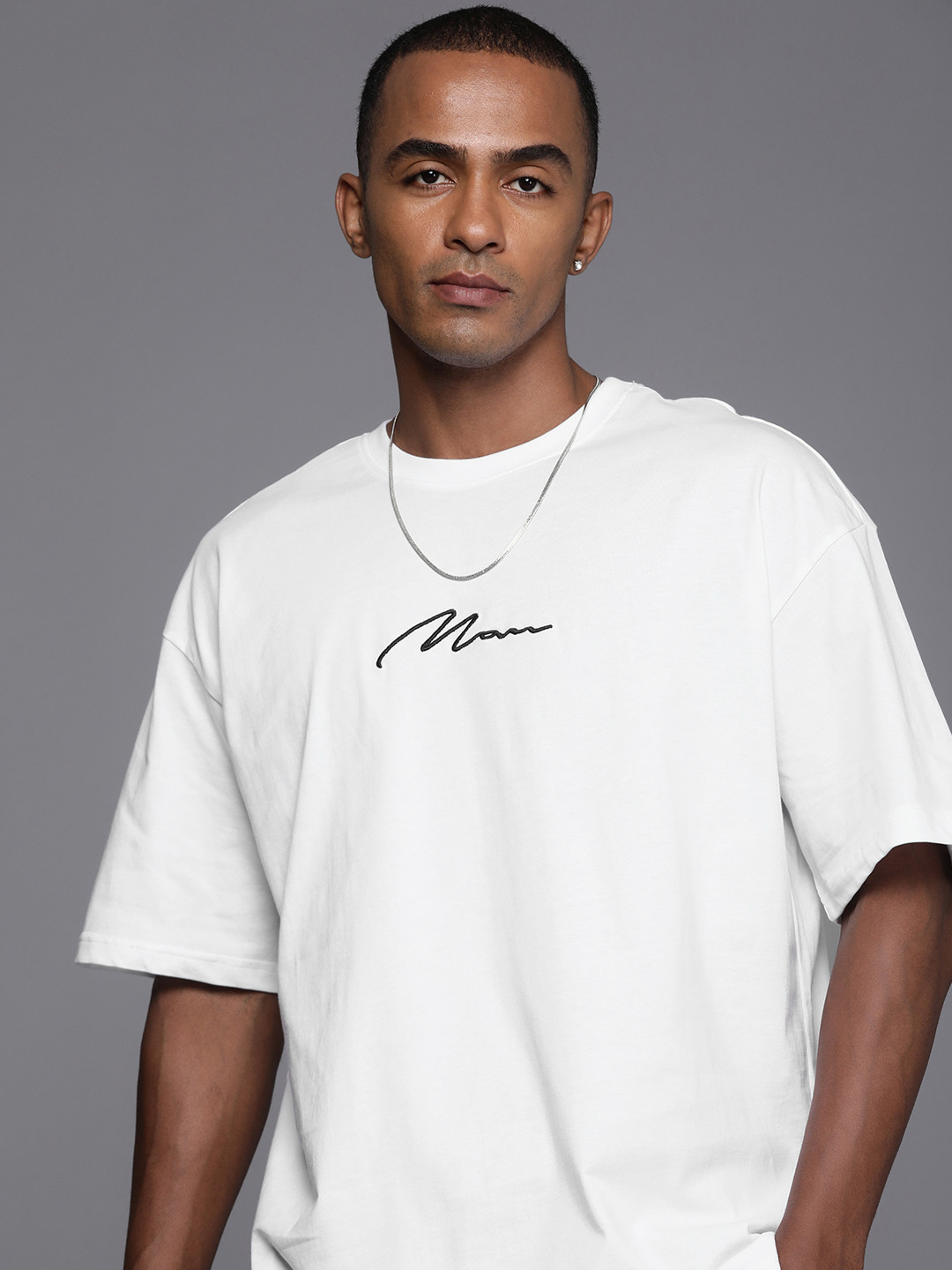 

boohooMAN Embroidered Drop-Shoulder Sleeves Pure Cotton Oversized T-shirt, White