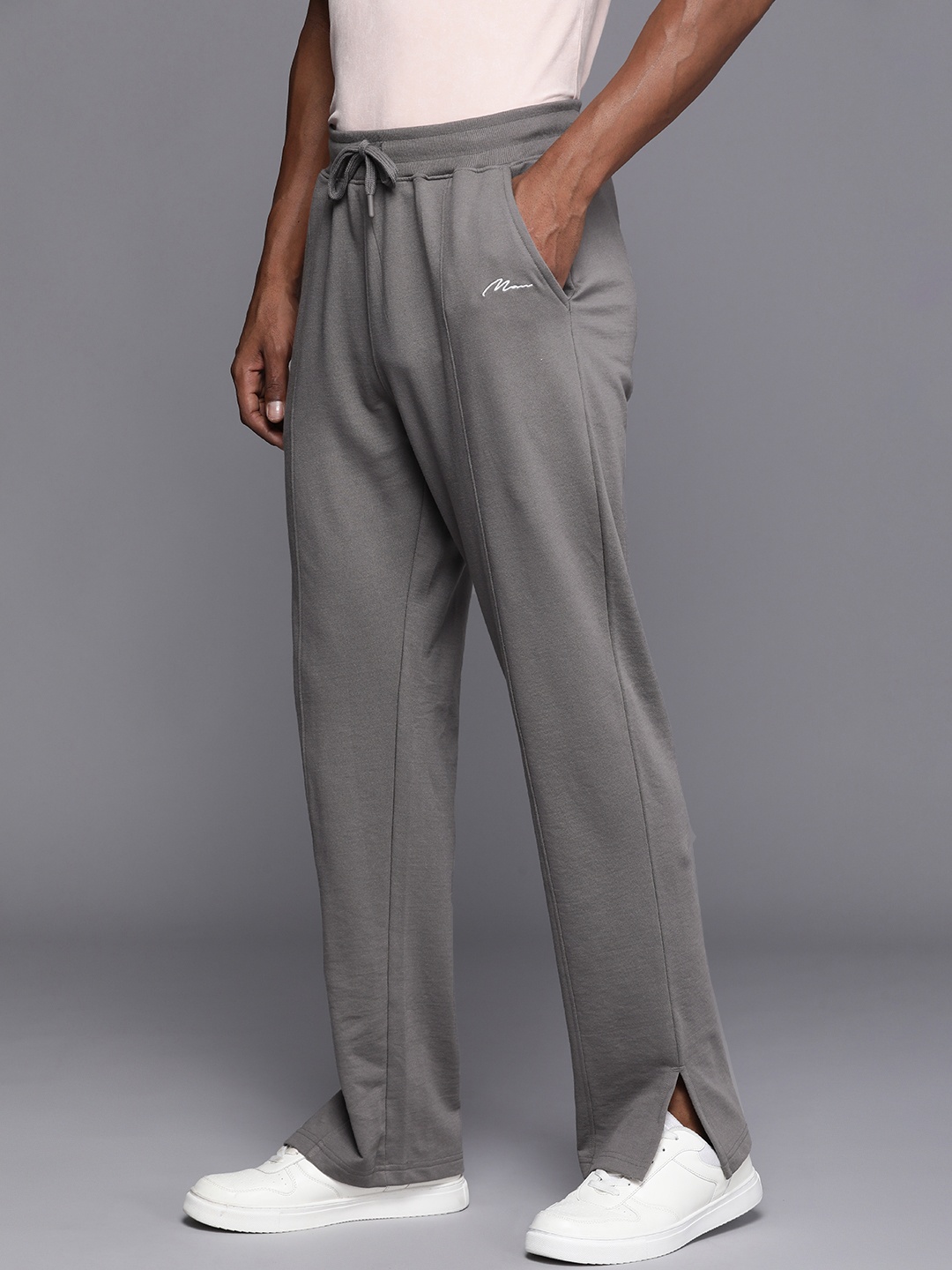 

boohooMAN Men Solid Track Pants, Grey