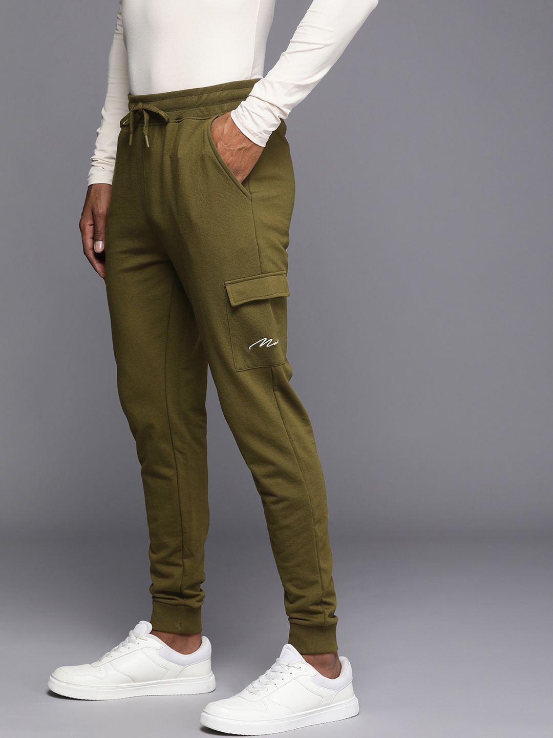 

boohooMAN Men Solid Skinny Fit Joggers, Olive