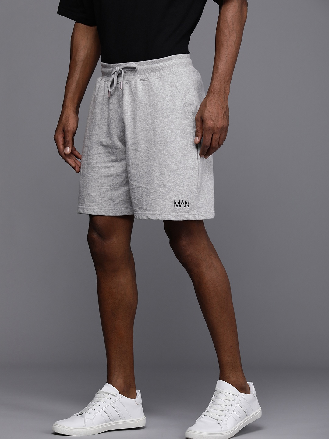 

boohooMAN Men Solid Regular Fit Shorts, Grey