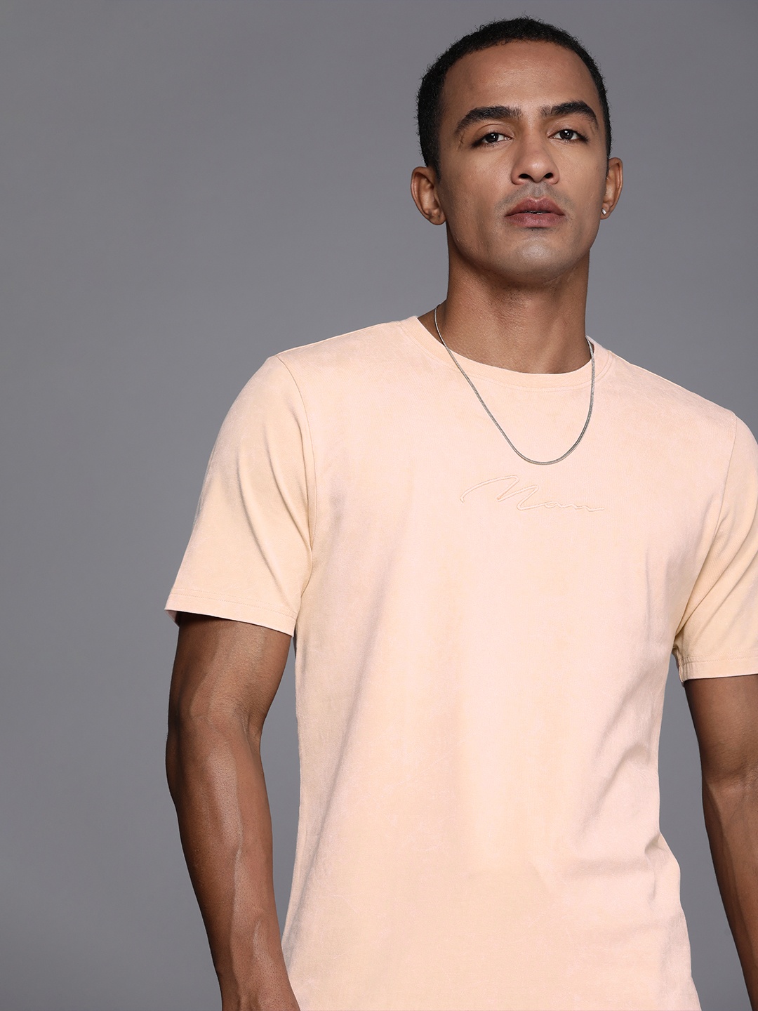 

boohooMAN Solid T-shirt, Pink