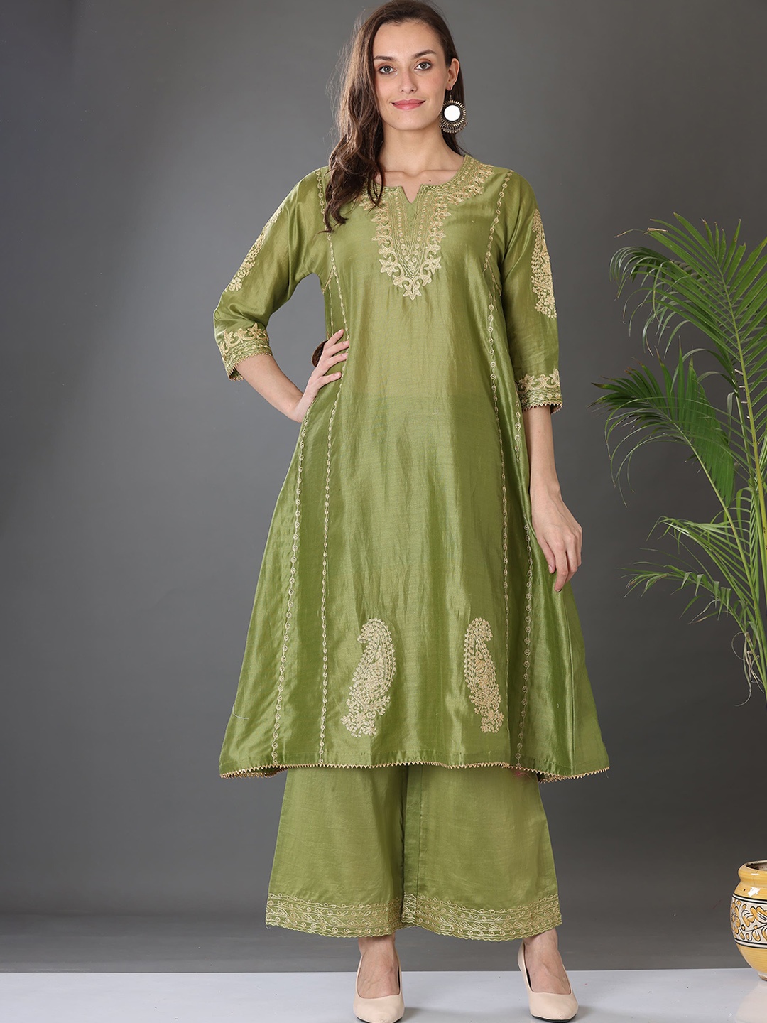 

KAANCHIE NANGGIA Ethnic Motifs Embroidered Pure Cotton Kurta & Palazzos, Green